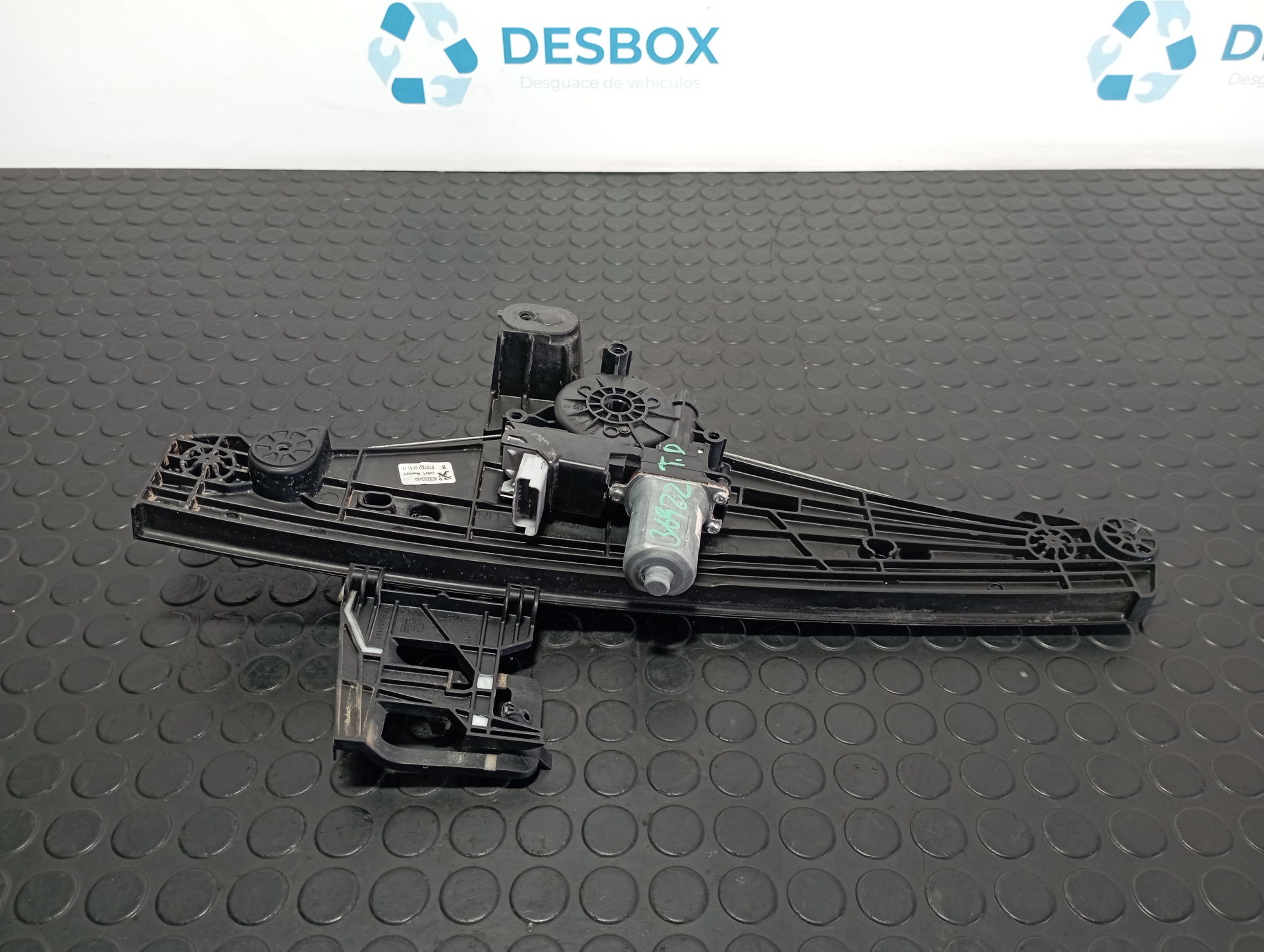 ELEVALUNAS TRASERO DERECHO PEUGEOT 2008 (--.2013->)