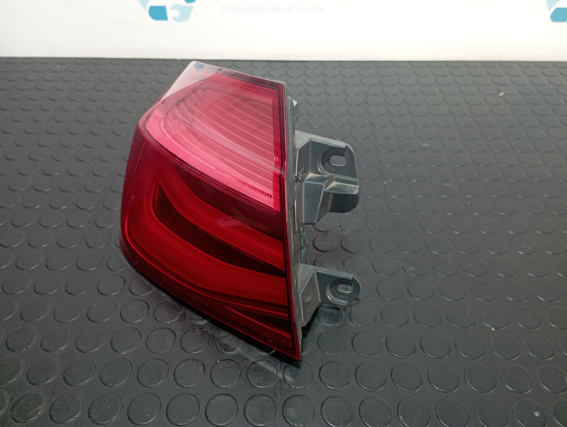 PILOTO TRASERO IZQUIERDO BMW SERIE 3 LIM. (F30) - vista 2