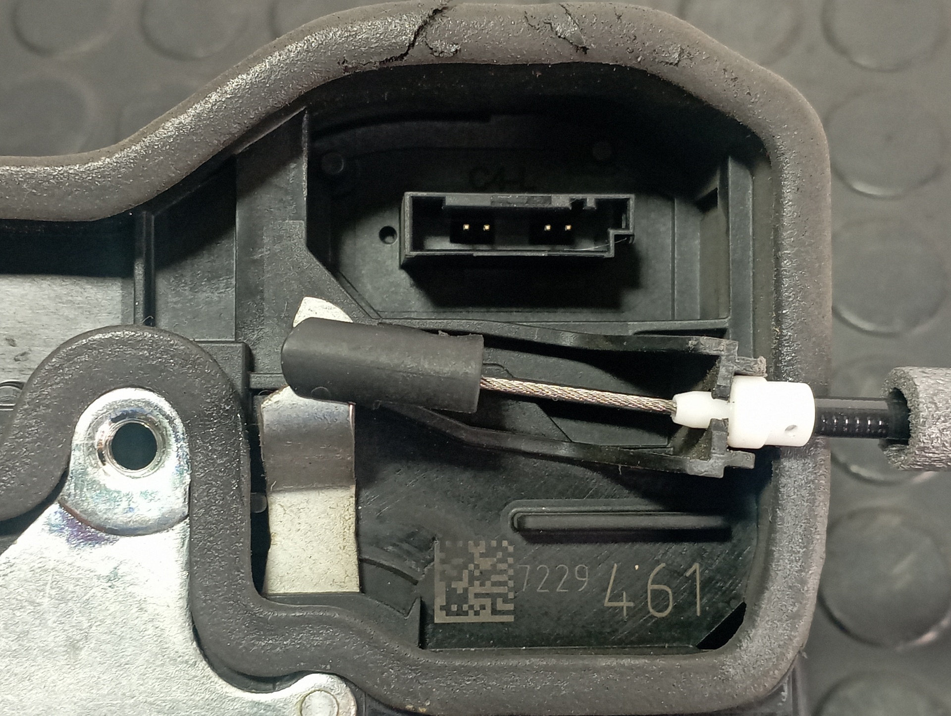 CERRADURA PUERTA DELANTERA IZQUIERDA BMW SERIE 3 LIM. (F30) - vista 2