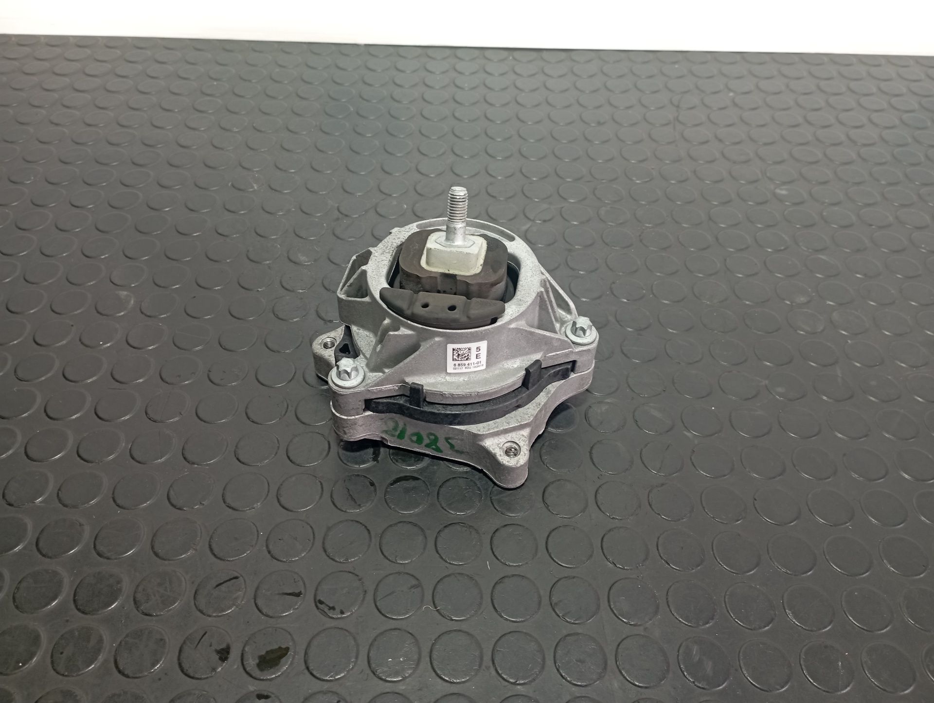 SOPORTE MOTOR IZQUIERDO BMW SERIE 3 LIM. (F30)