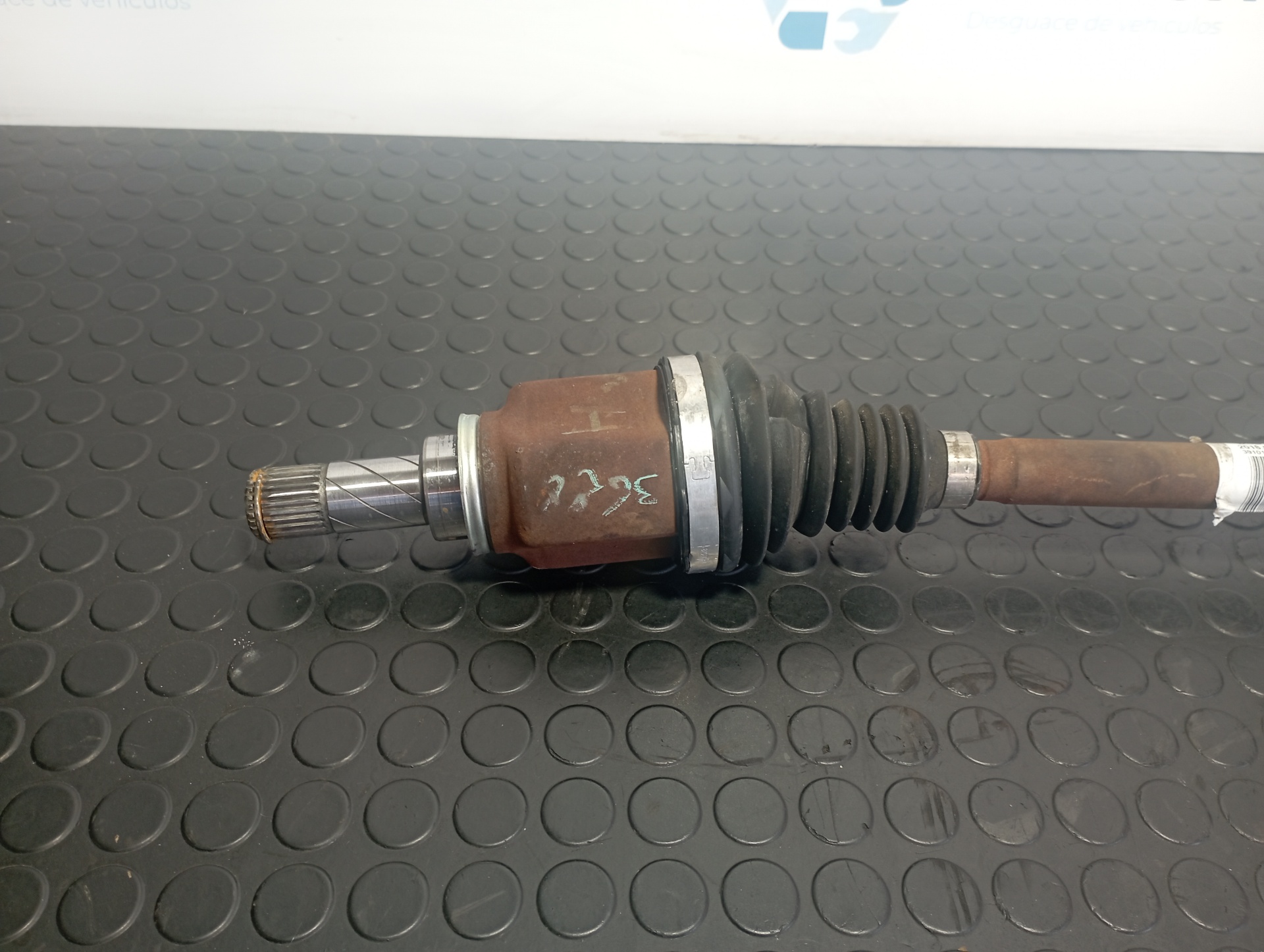 TRANSMISION DELANTERA IZQUIERDA RENAULT CAPTUR - vista 2