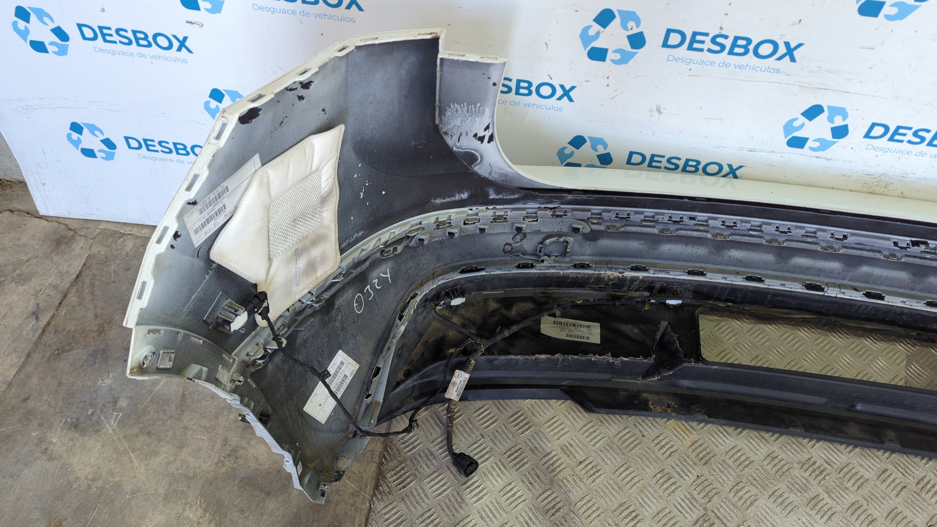 PARAGOLPES TRASERO VOLKSWAGEN TIGUAN - vista 6