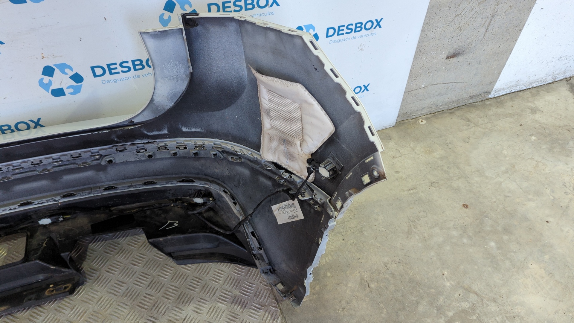 PARAGOLPES TRASERO VOLKSWAGEN TIGUAN - vista 5