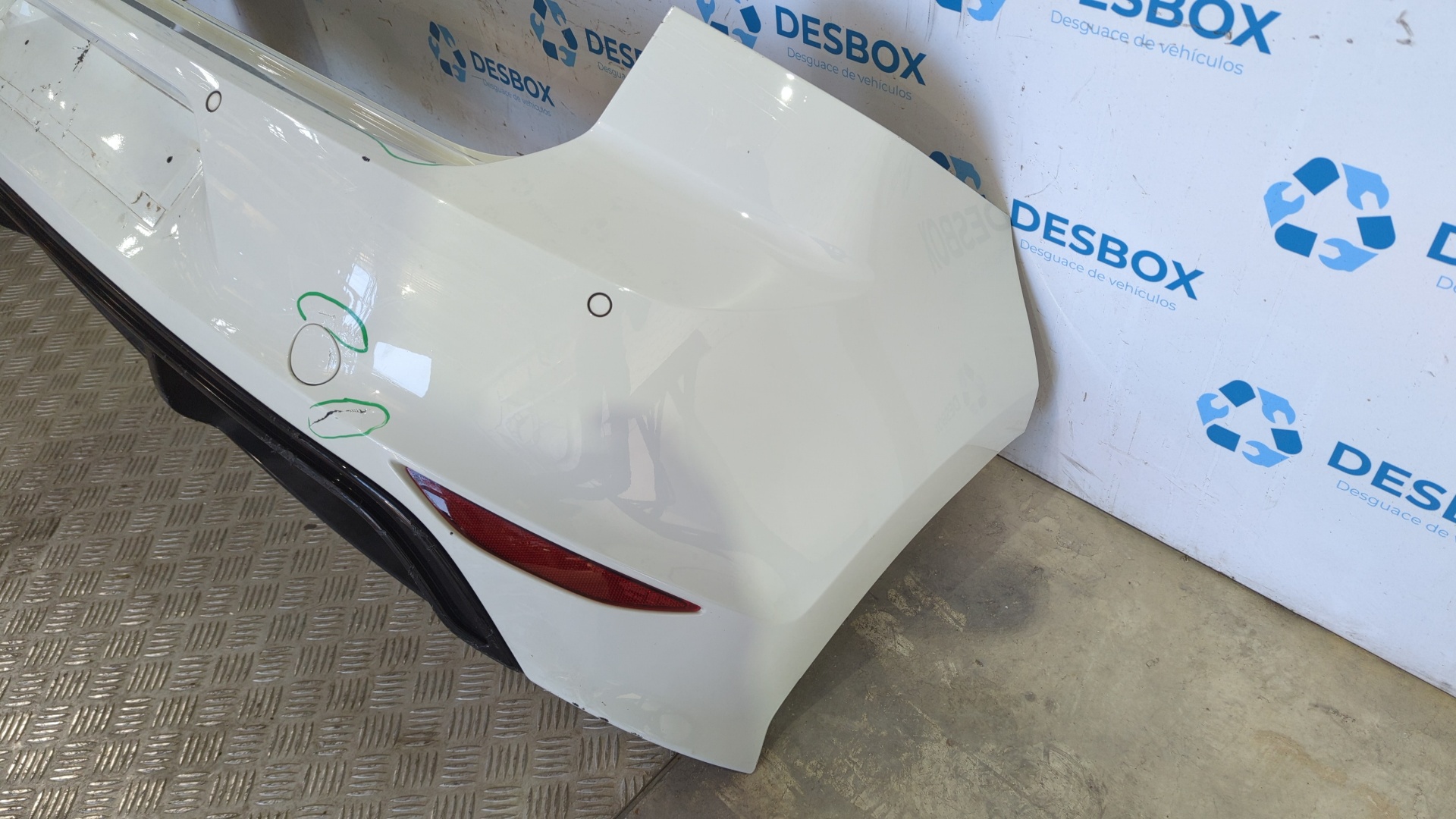 PARAGOLPES TRASERO VOLKSWAGEN GOLF VII LIM. (5G1) - vista 7