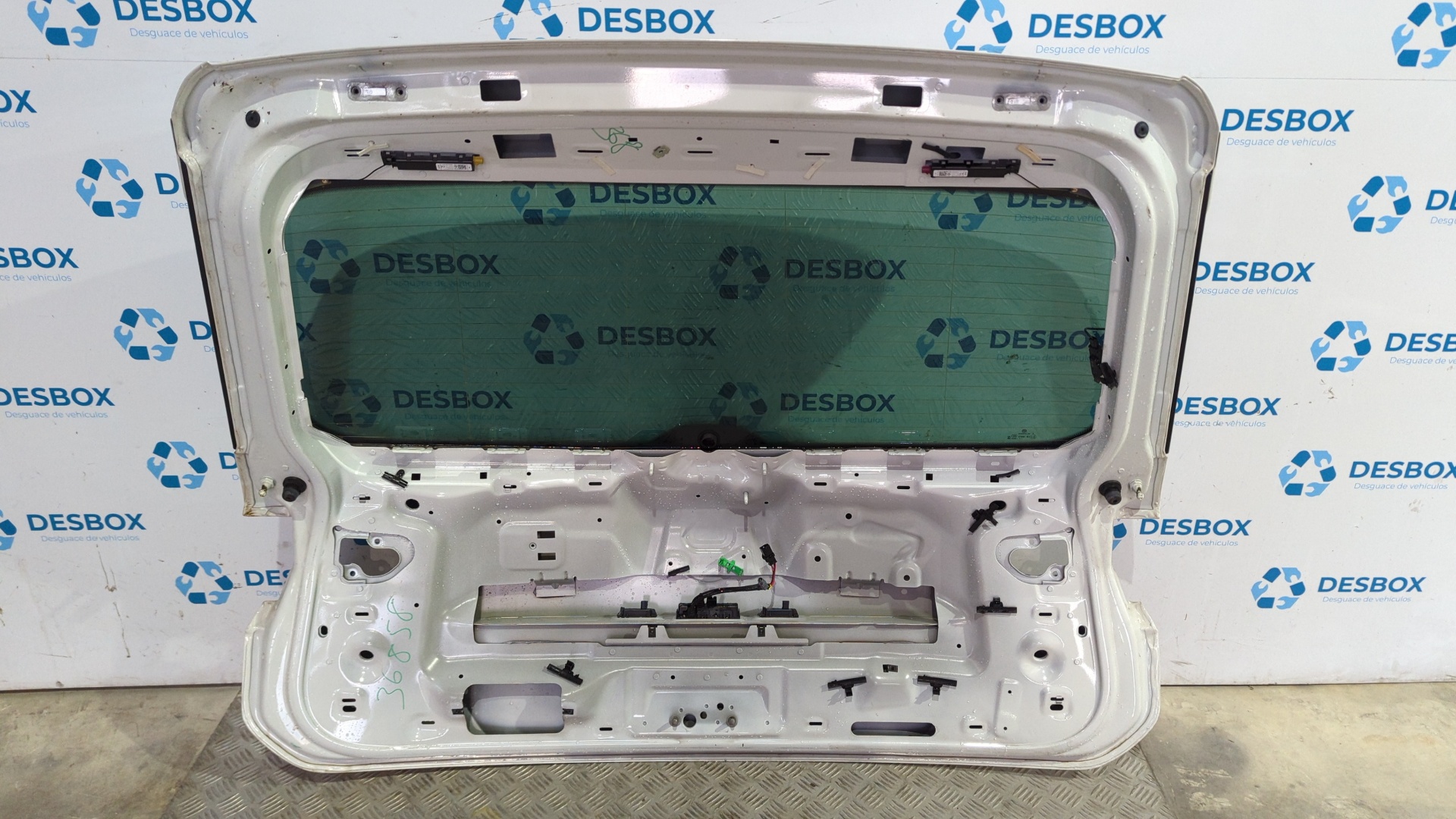 PORTON TRASERO VOLKSWAGEN TIGUAN - vista 5