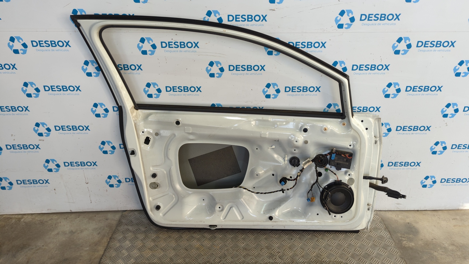 PUERTA DELANTERA IZQUIERDA VOLKSWAGEN GOLF VII LIM. (5G1) - vista 3