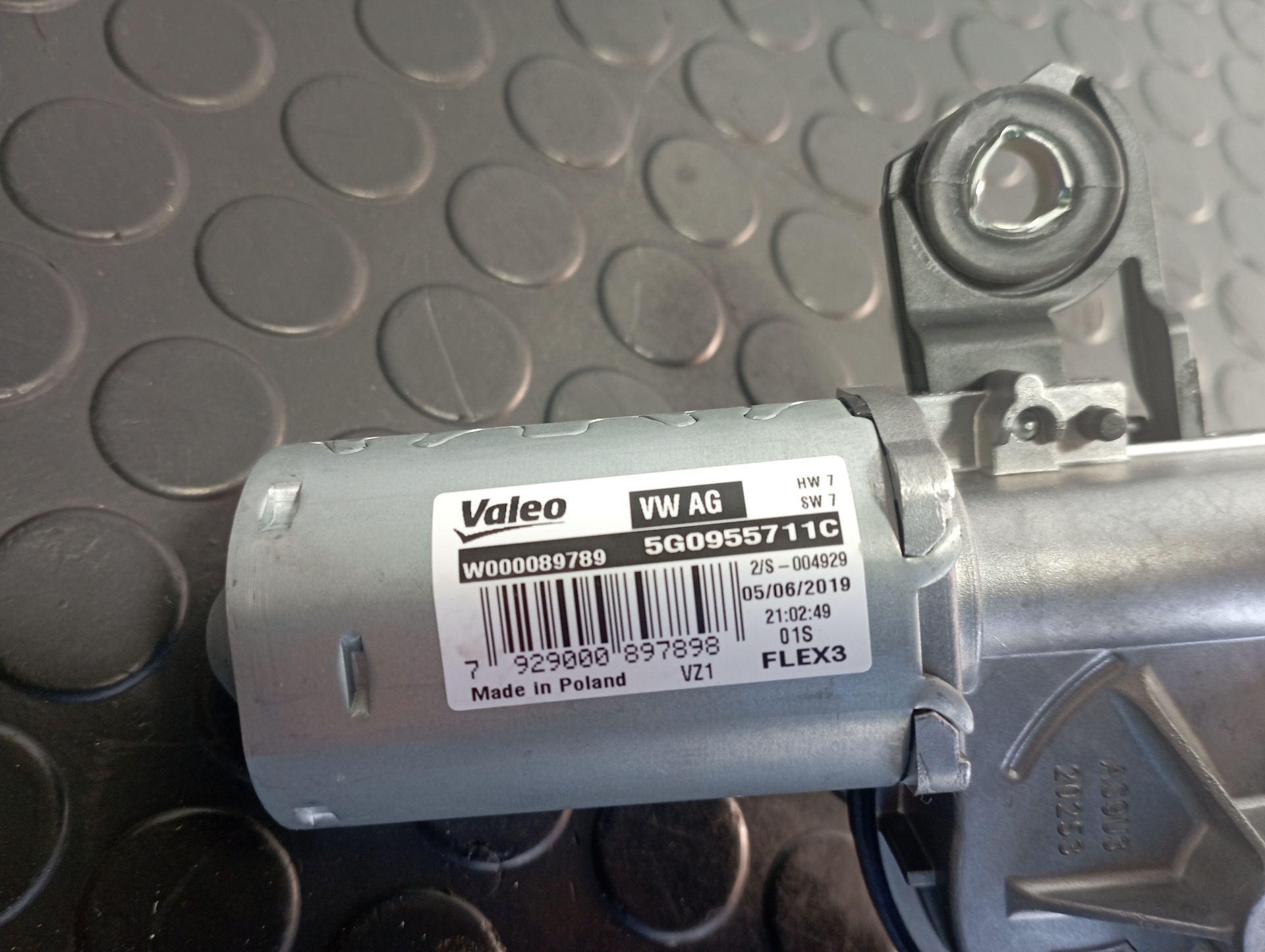 MOTOR LIMPIA TRASERO VOLKSWAGEN TIGUAN - vista 2