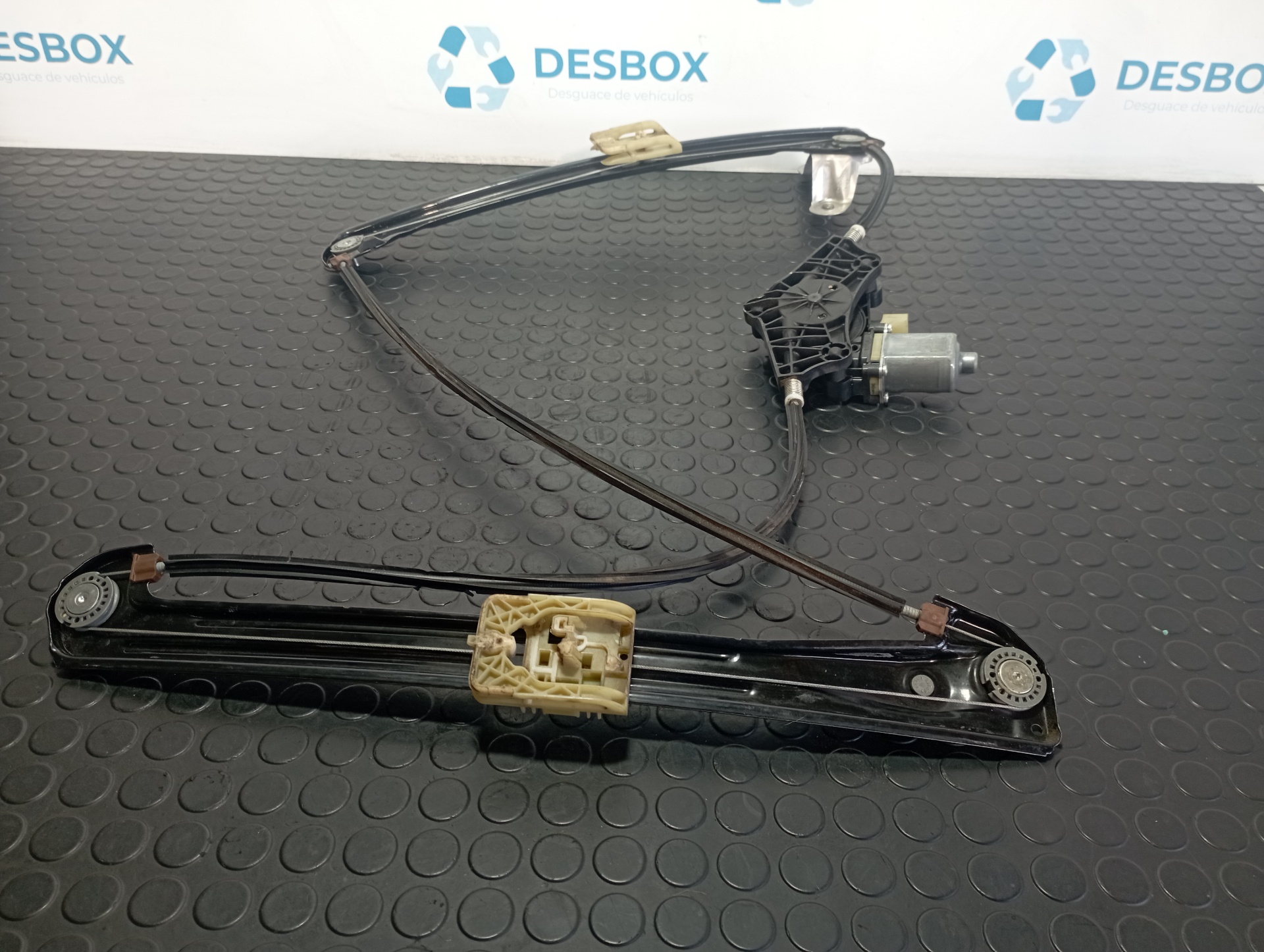 ELEVALUNAS DELANTERO DERECHO VOLKSWAGEN GOLF VII LIM. (5G1) - vista 2