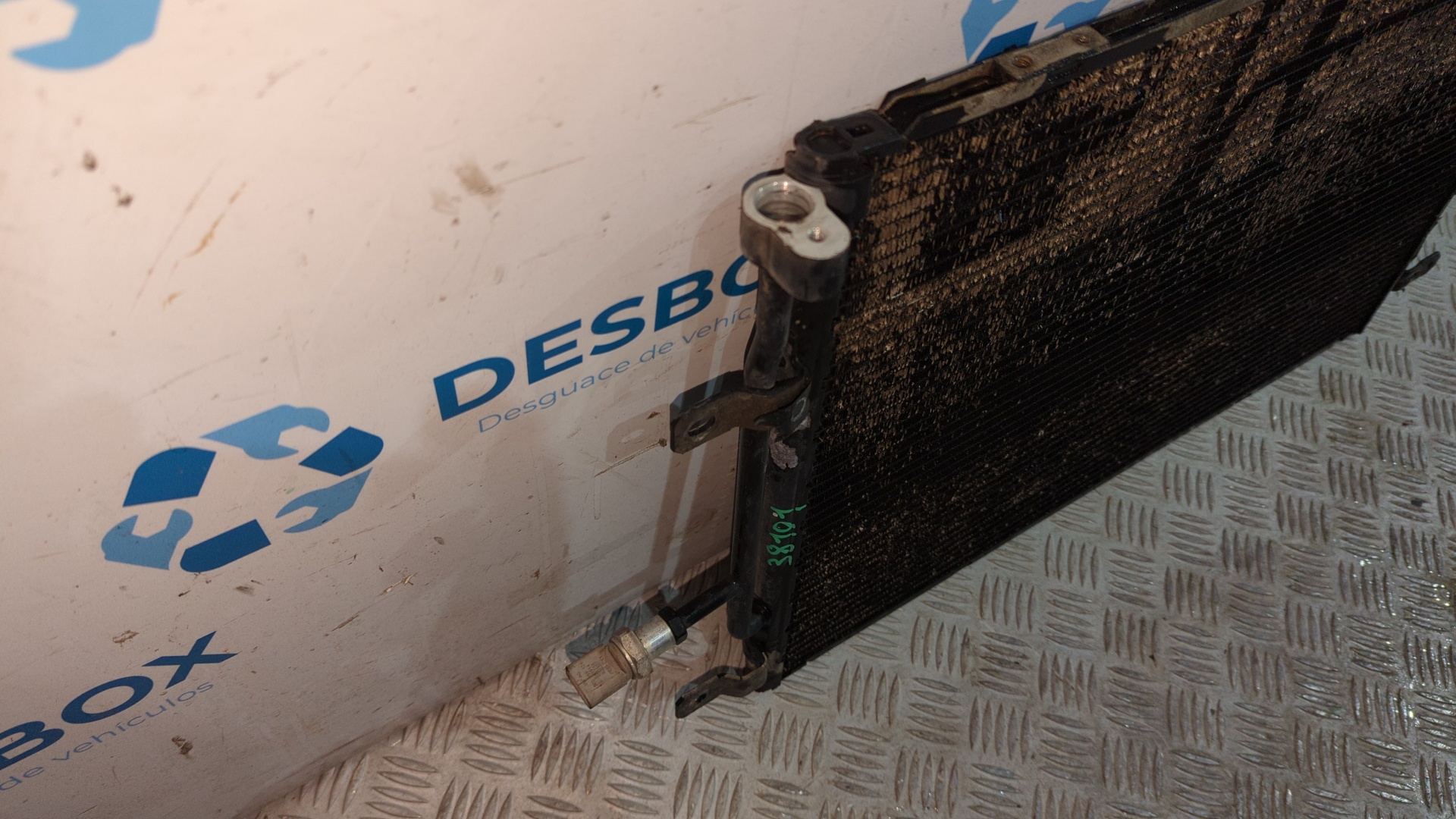 CONDENSADOR / RADIADOR  AIRE ACONDICIONADO AUDI A4 CABRIO (8H) - vista 4