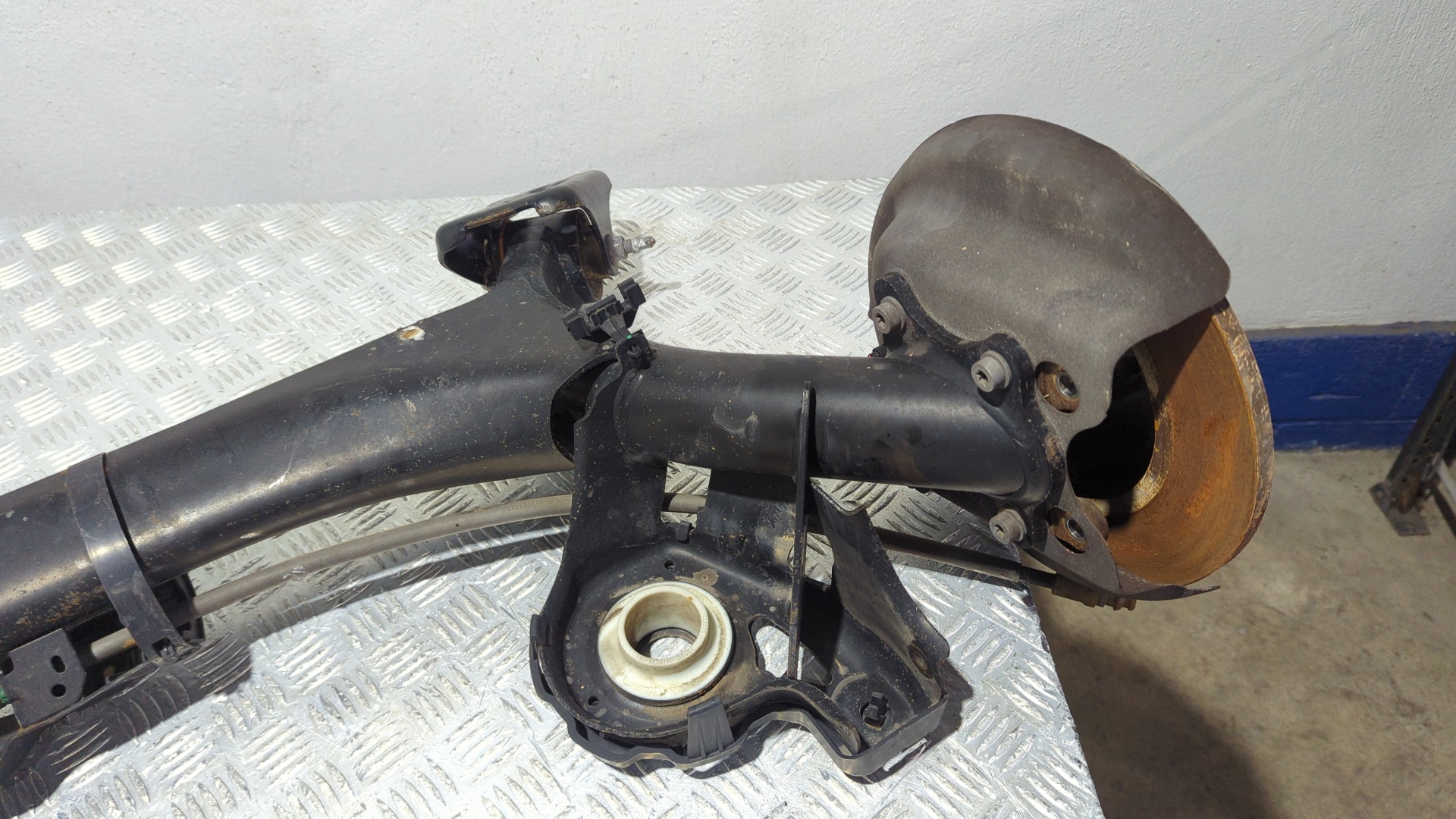 PUENTE TRASERO PEUGEOT 3008 - vista 2