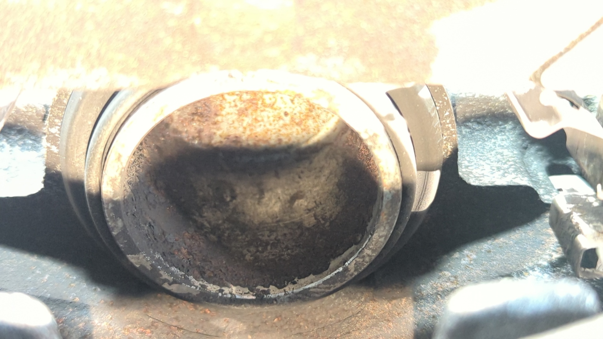 PINZA DE FRENO DELANTERA DERECHA KIA PICANTO - vista 3