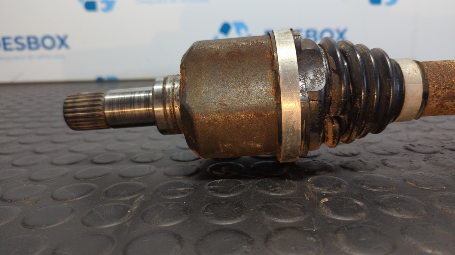 TRANSMISION DELANTERA IZQUIERDA PEUGEOT 3008 - vista 2