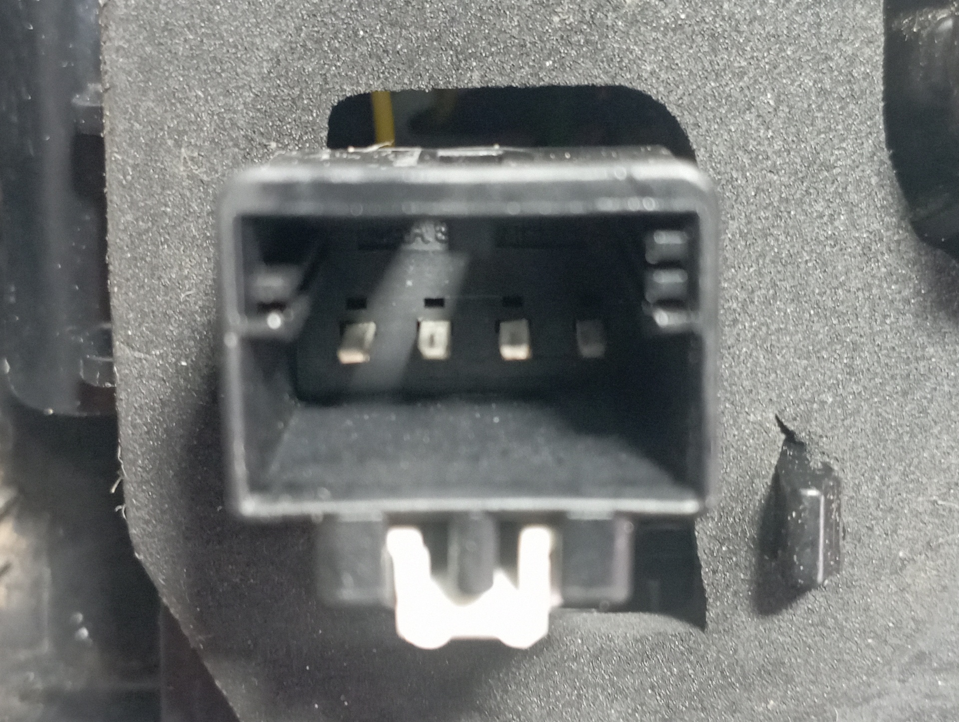 PILOTO TRASERO DERECHO VOLKSWAGEN GOLF VII LIM. (5G1) - vista 4