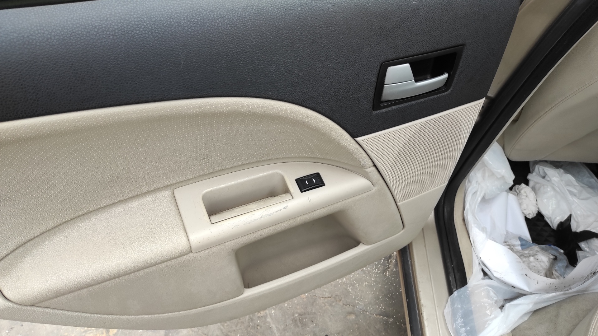 MANDO ELEVALUNAS DELANTERO IZQUIERDO FORD MONDEO BERLINA (GE) - vista 6