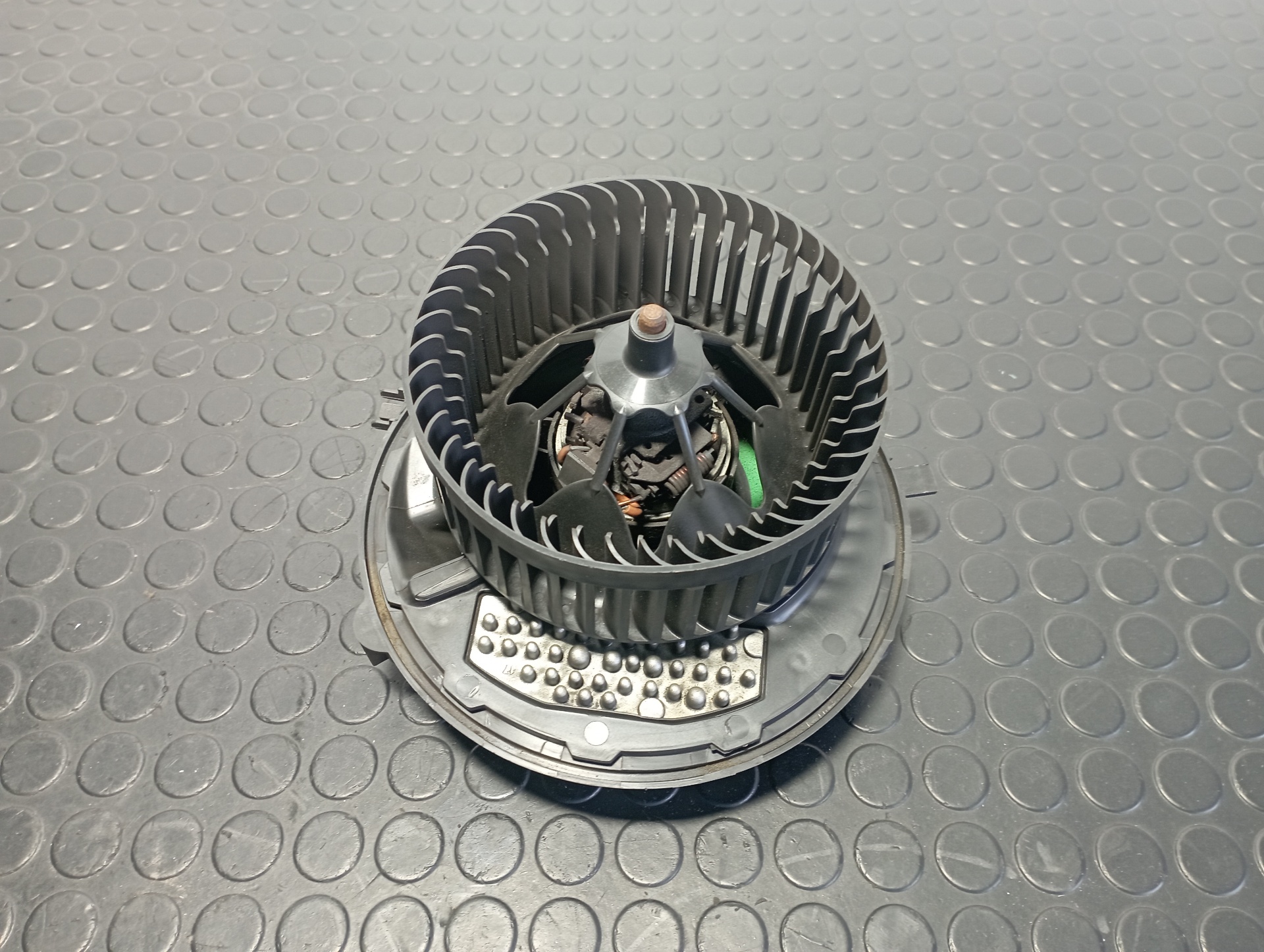 MOTOR CALEFACCION VOLKSWAGEN GOLF VII LIM. (5G1) - vista 3