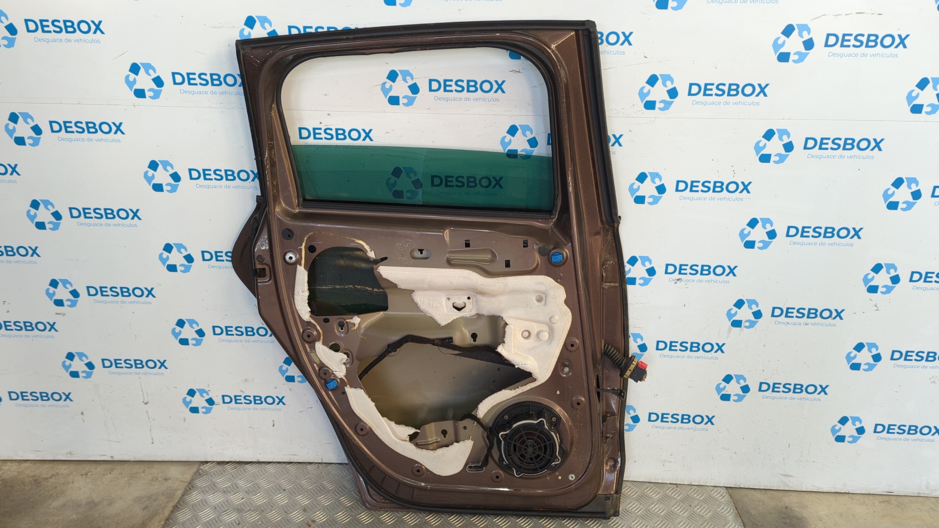 PUERTA TRASERA IZQUIERDA PEUGEOT 3008 - vista 5