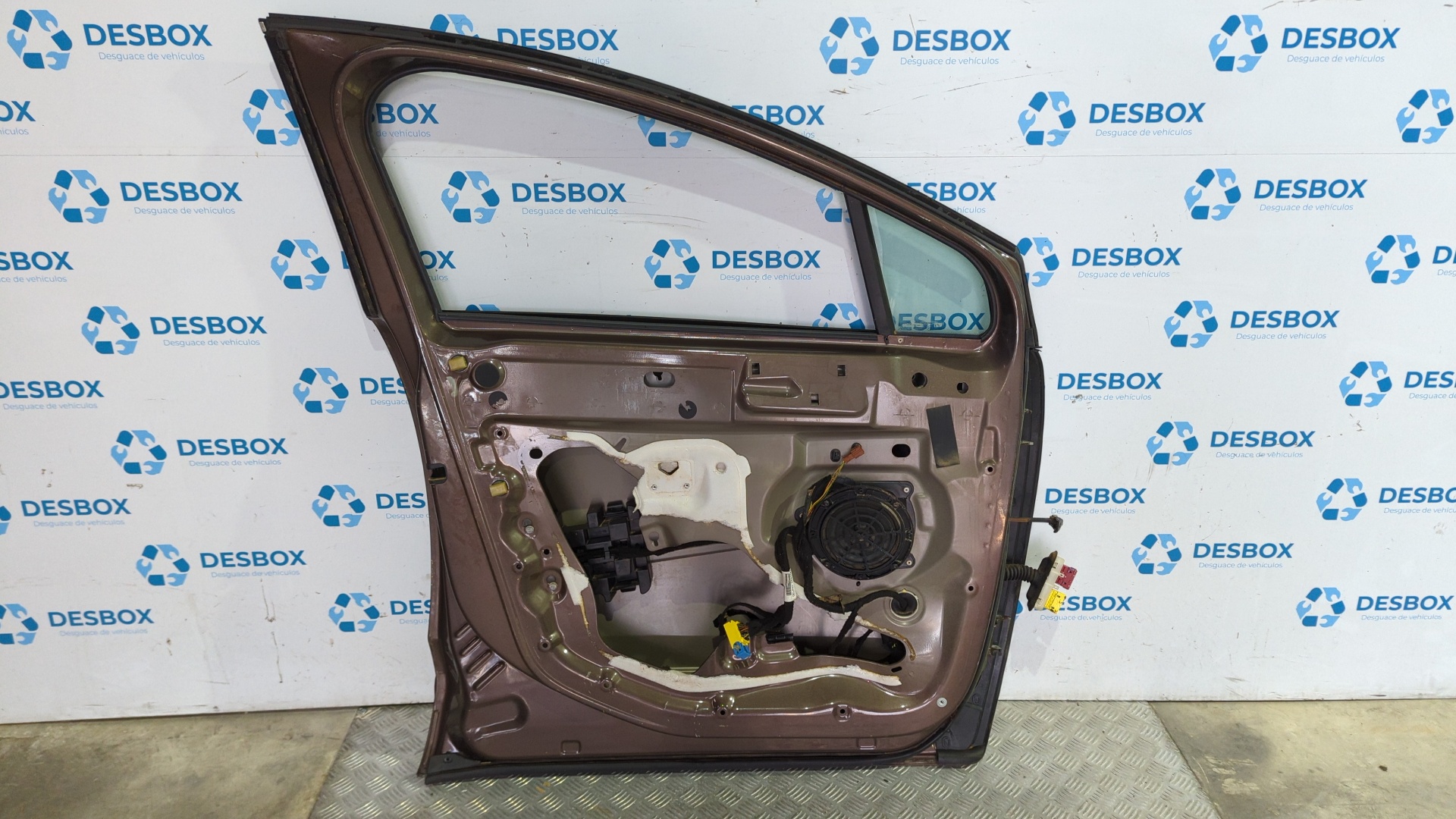 PUERTA DELANTERA IZQUIERDA PEUGEOT 3008 - vista 2