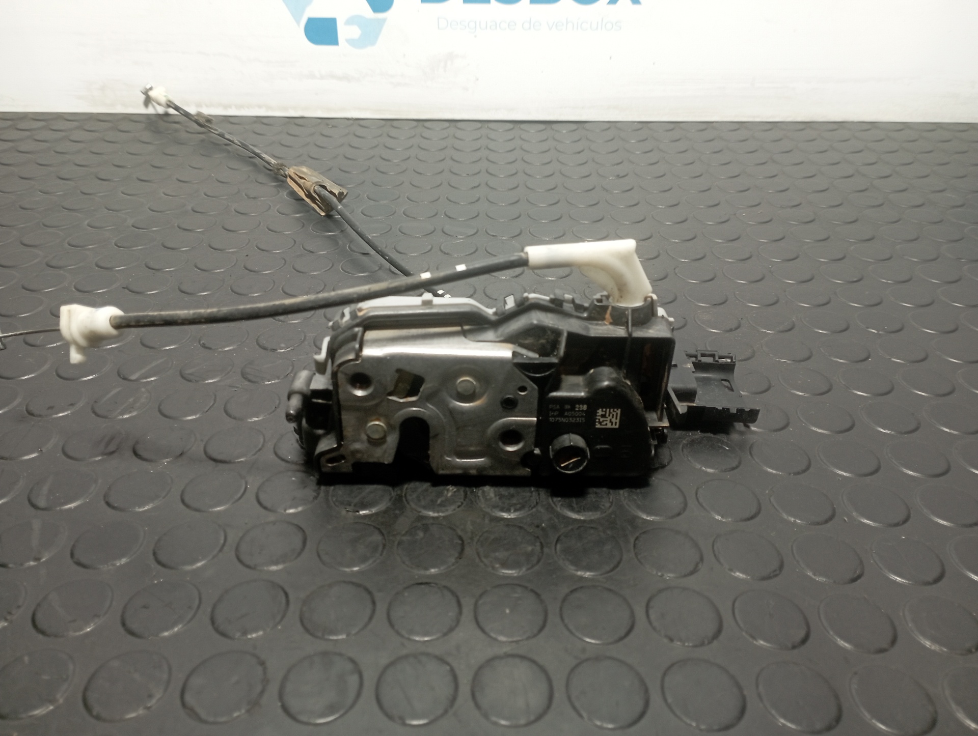 CERRADURA PUERTA TRASERA DERECHA PEUGEOT 3008 - vista 3