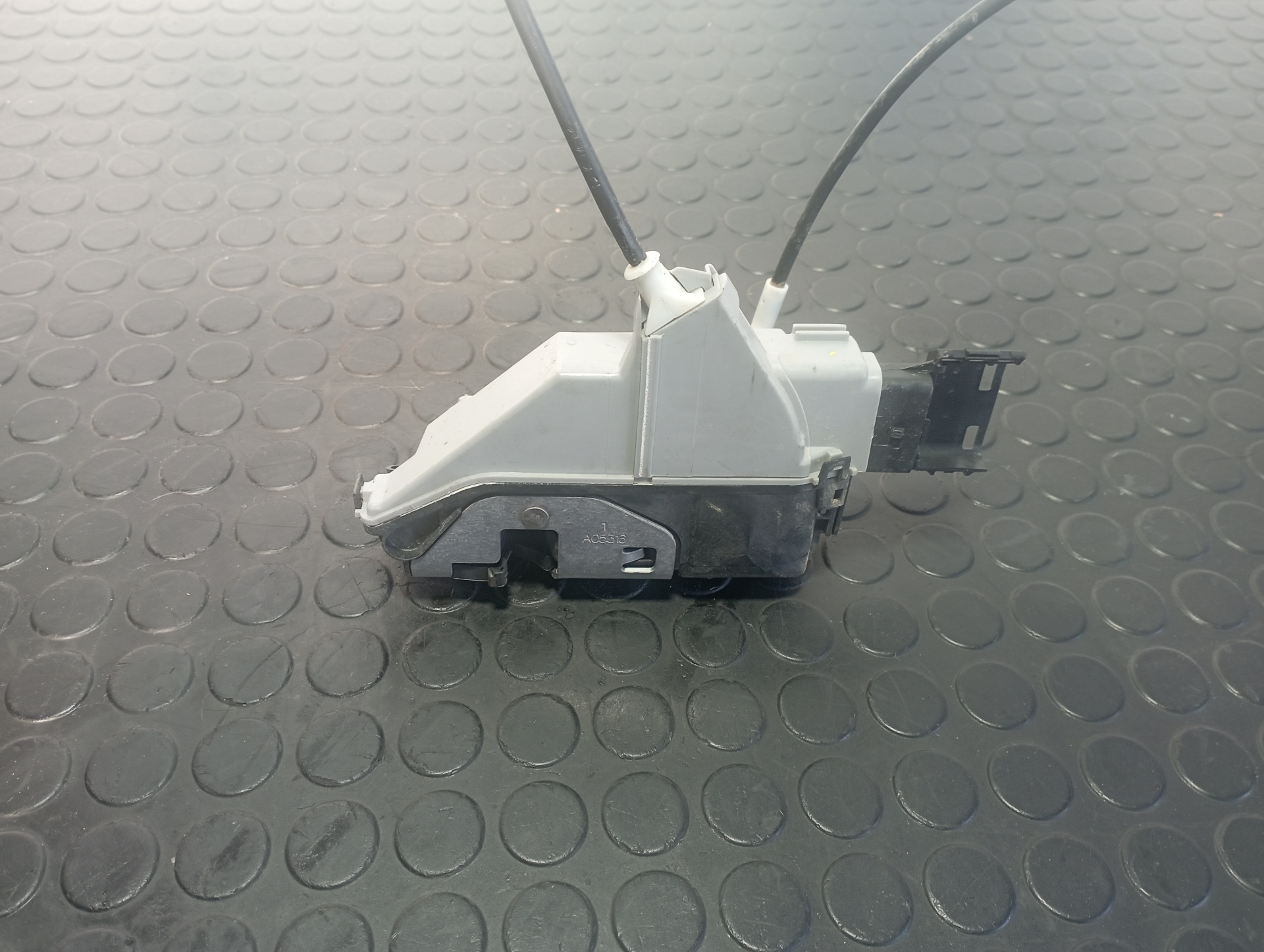 CERRADURA PUERTA TRASERA IZQUIERDA PEUGEOT 3008 - vista 3