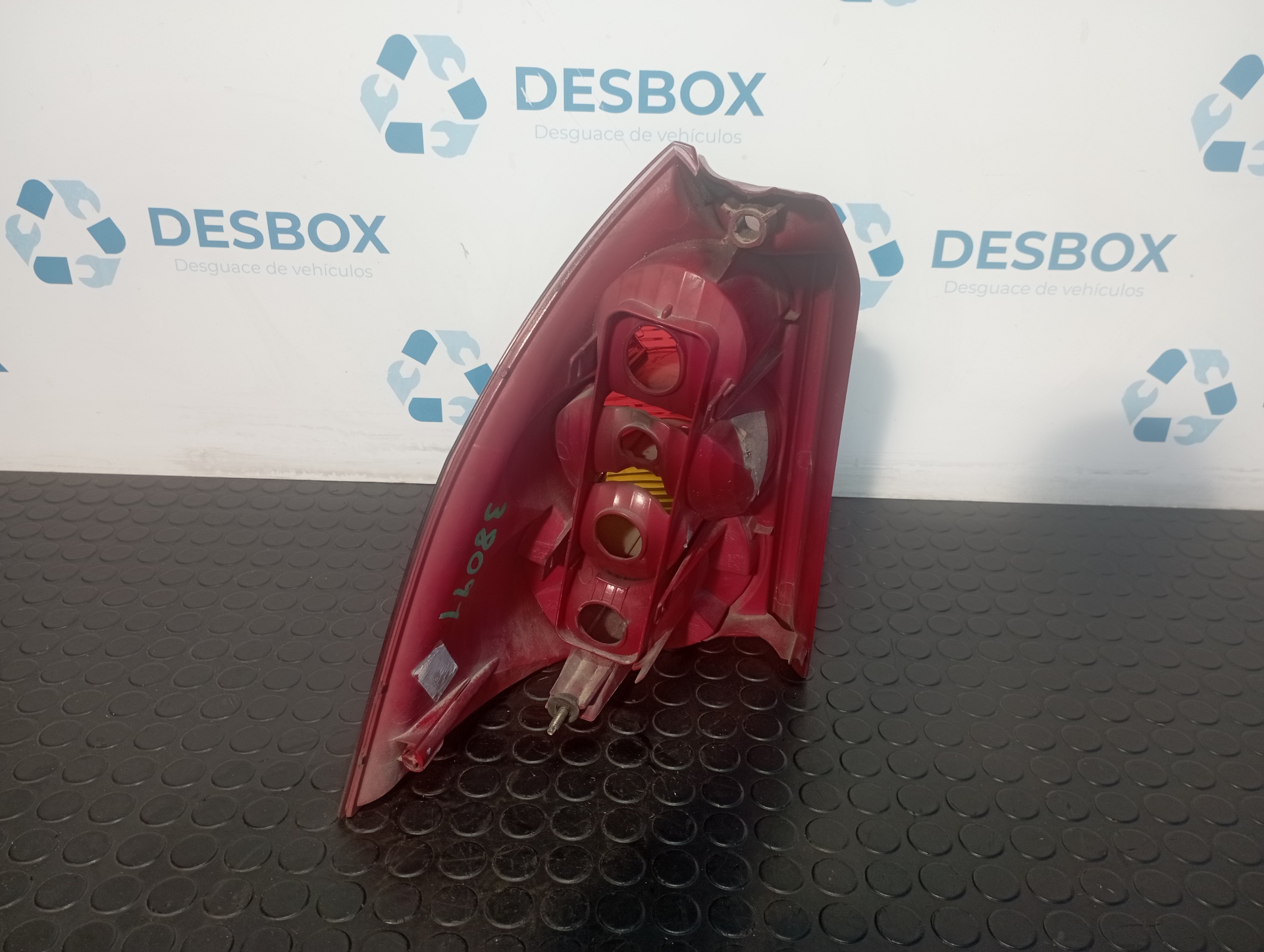 PILOTO TRASERO DERECHO PEUGEOT 307 BREAK / SW (S1) - vista 2