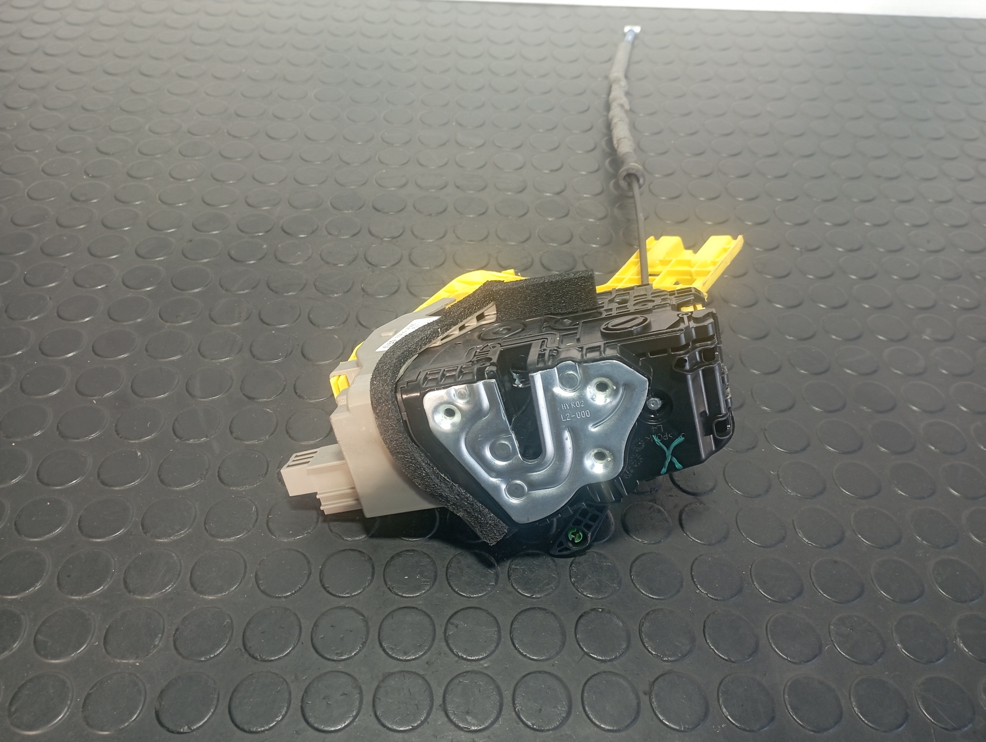 CERRADURA PUERTA TRASERA IZQUIERDA KIA XCEED - vista 3