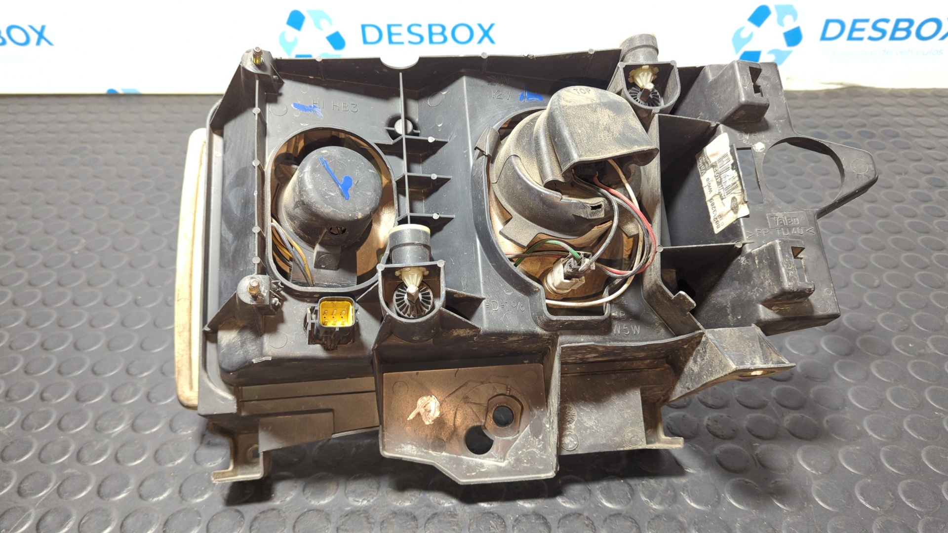 FARO DERECHO LAND ROVER RANGE ROVER (LP) - vista 2