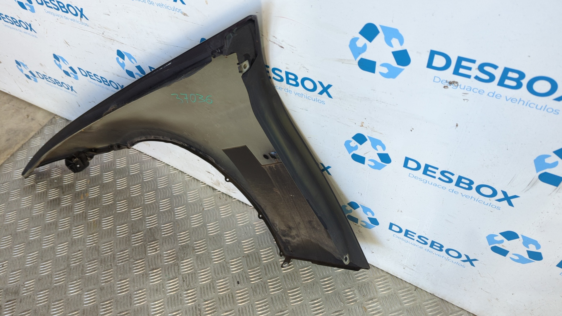 ALETA DELANTERA DERECHA BMW SERIE 3 BERLINA (E90) - vista 2