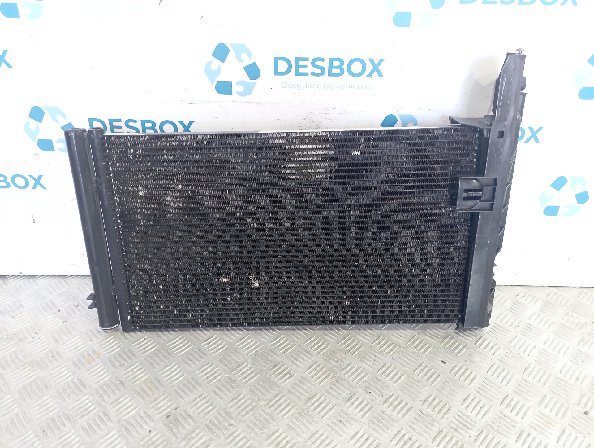 CONDENSADOR / RADIADOR  AIRE ACONDICIONADO BMW SERIE 3 BERLINA (E90) - vista 3