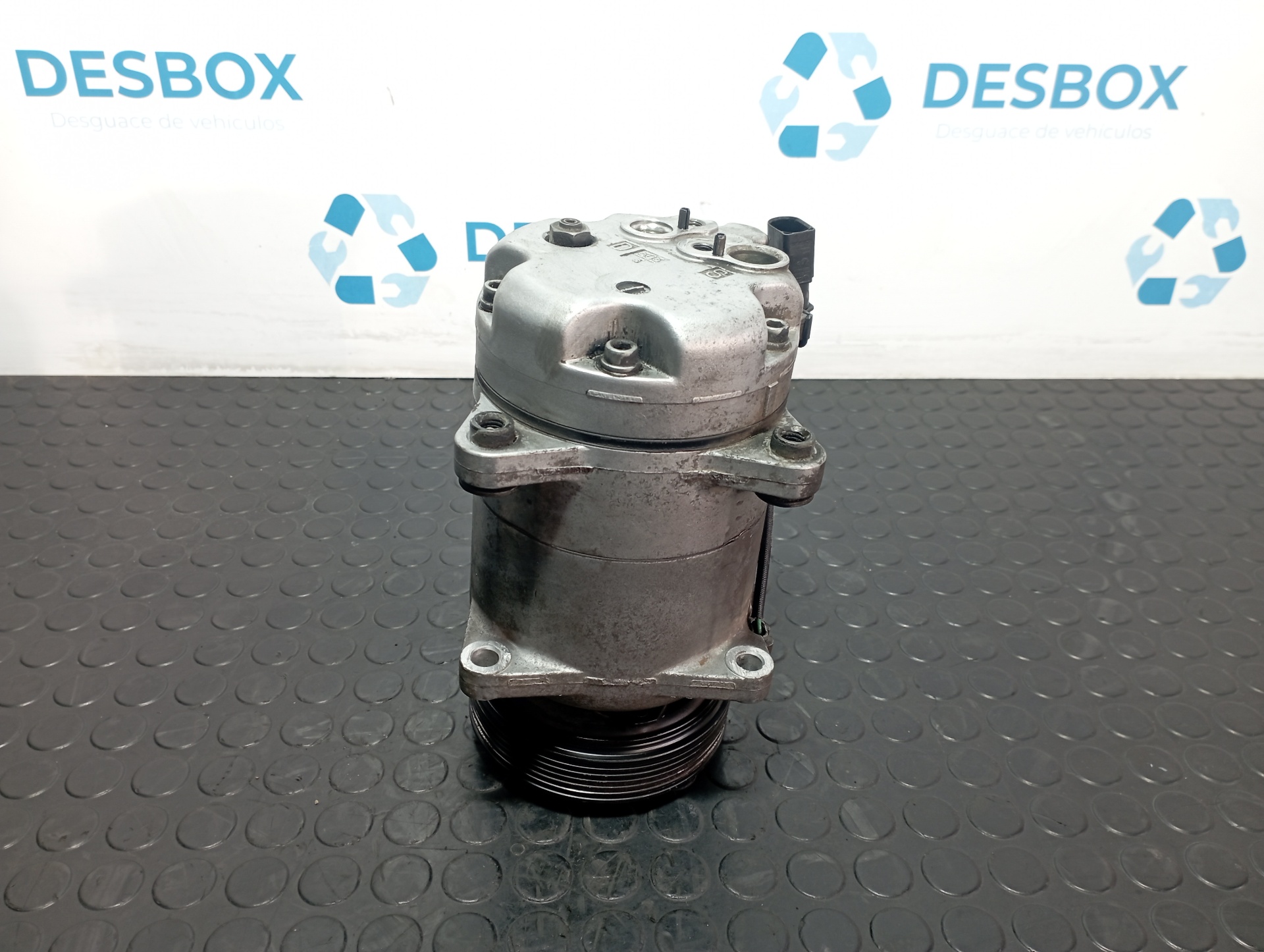 COMPRESOR AIRE ACONDICIONADO VOLKSWAGEN BORA BERLINA (1J2) - vista 4