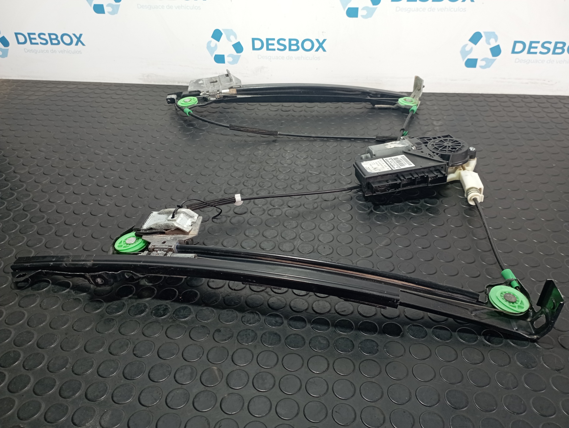 ELEVALUNAS DELANTERO IZQUIERDO AUDI A4 CABRIO (8H)