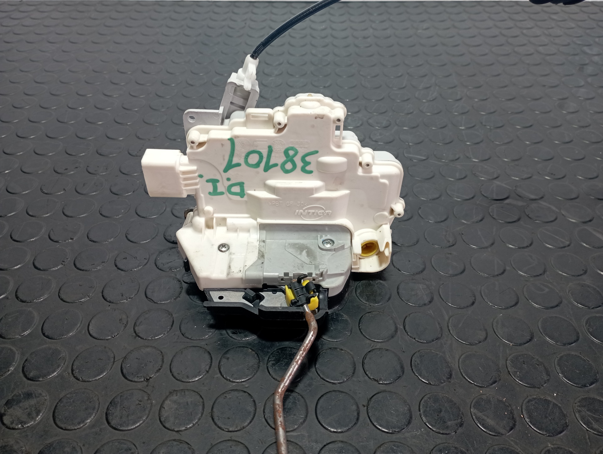 CERRADURA PUERTA DELANTERA IZQUIERDA AUDI A4 CABRIO (8H) - vista 4