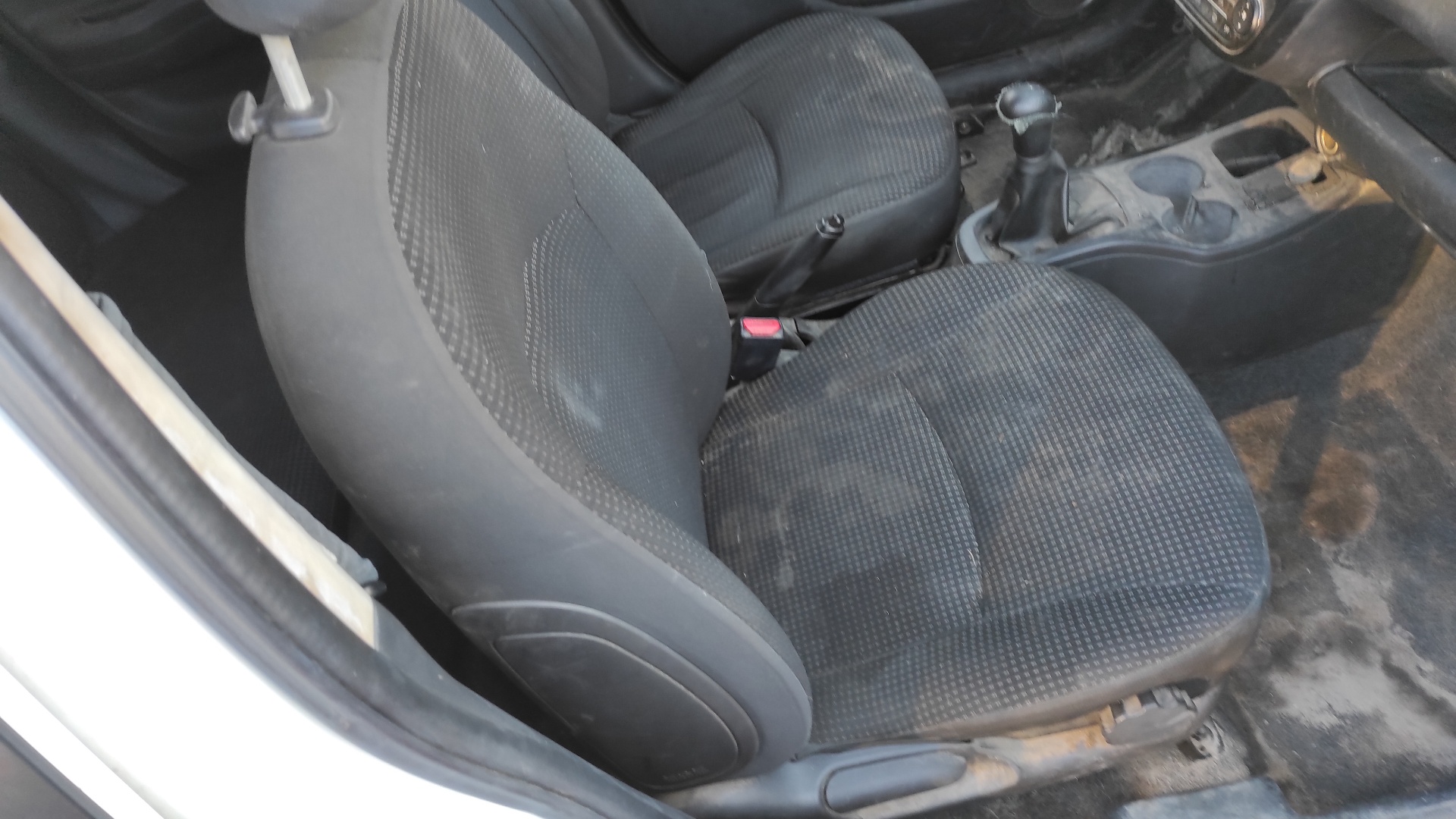 VALVULA EGR MITSUBISHI SPACE STAR (A00) - recambio desguace - vista 9