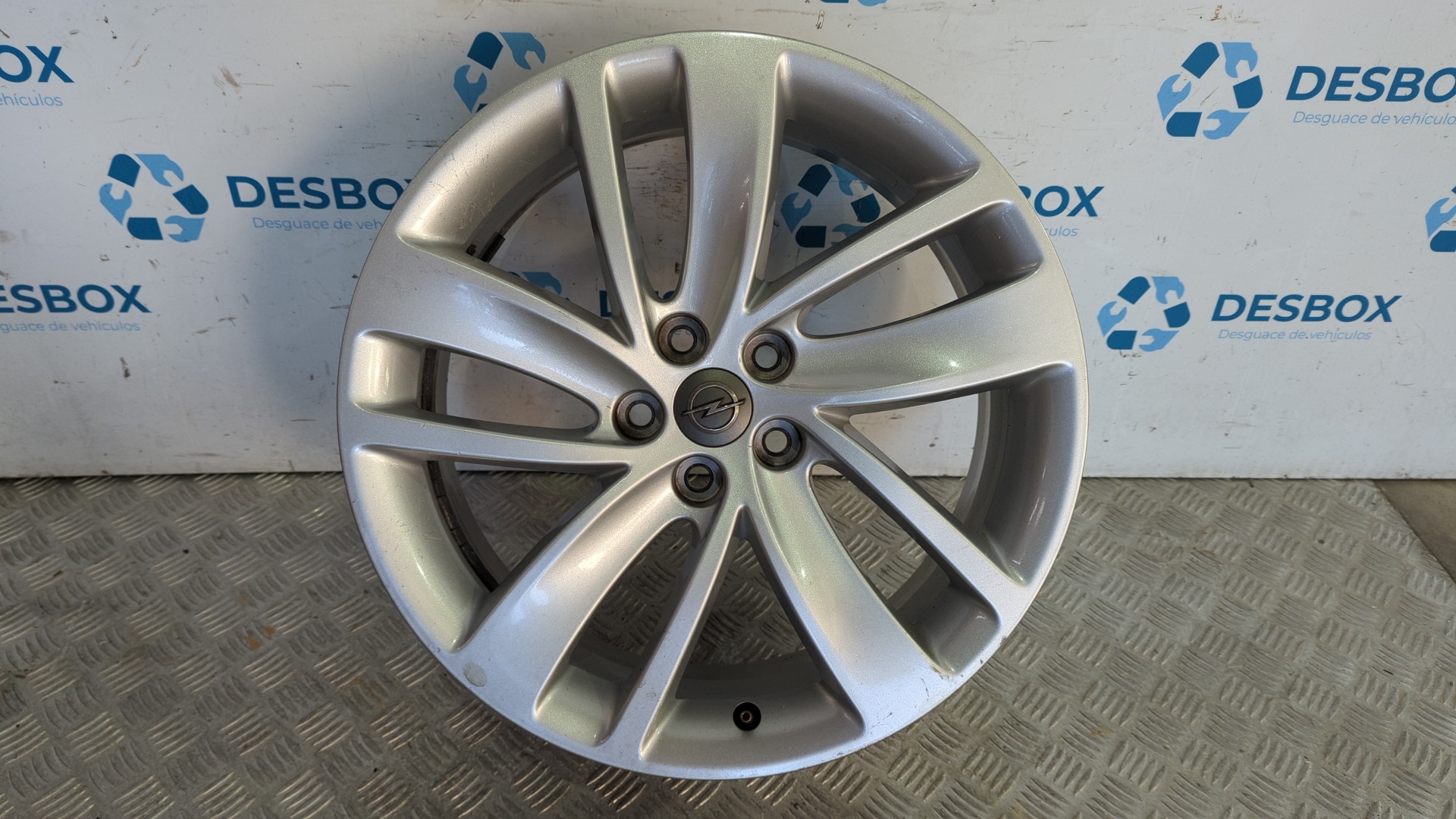 JUEGO LLANTAS OPEL MOKKA X - vista 2