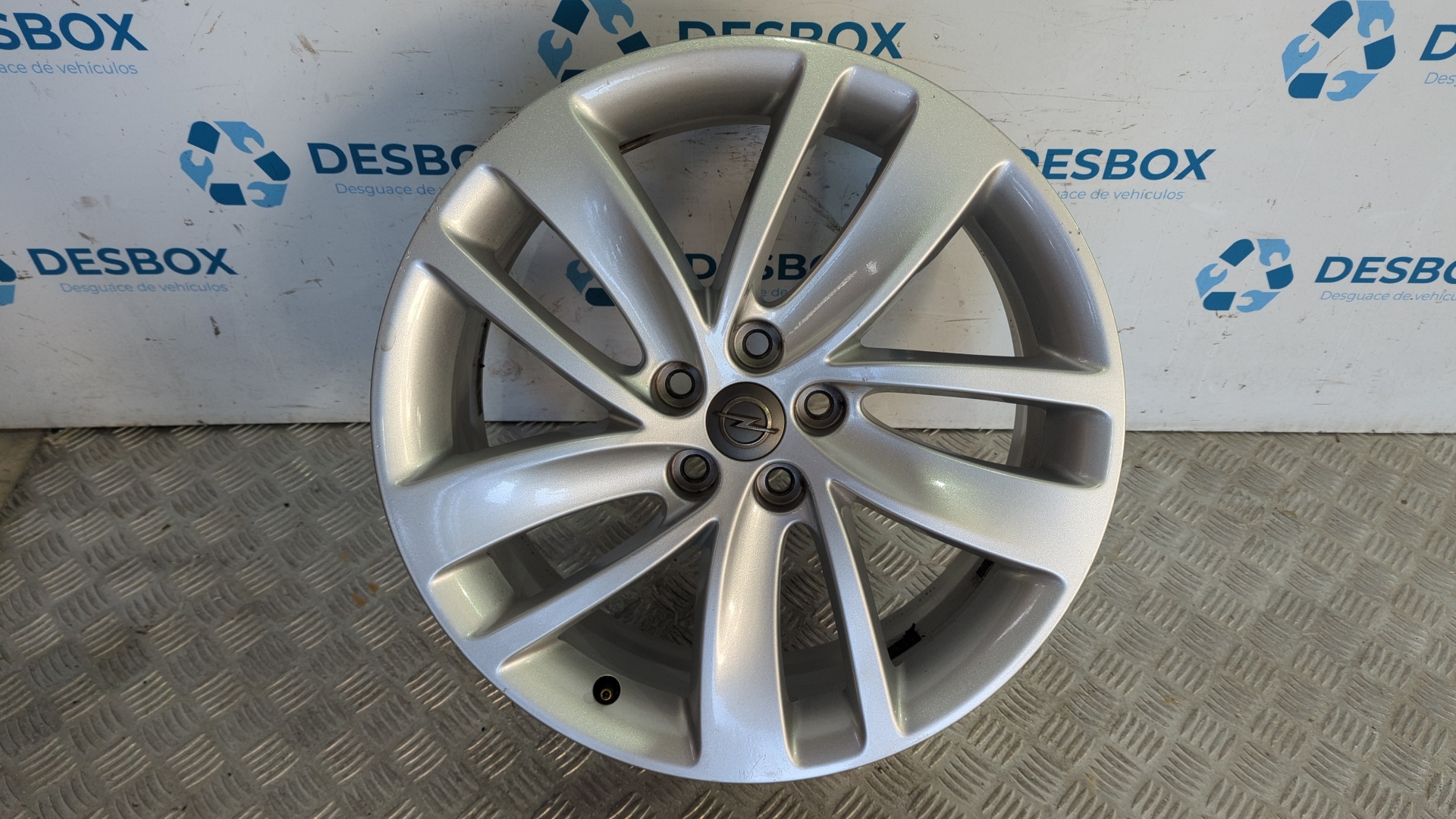 JUEGO LLANTAS OPEL MOKKA X - vista 3