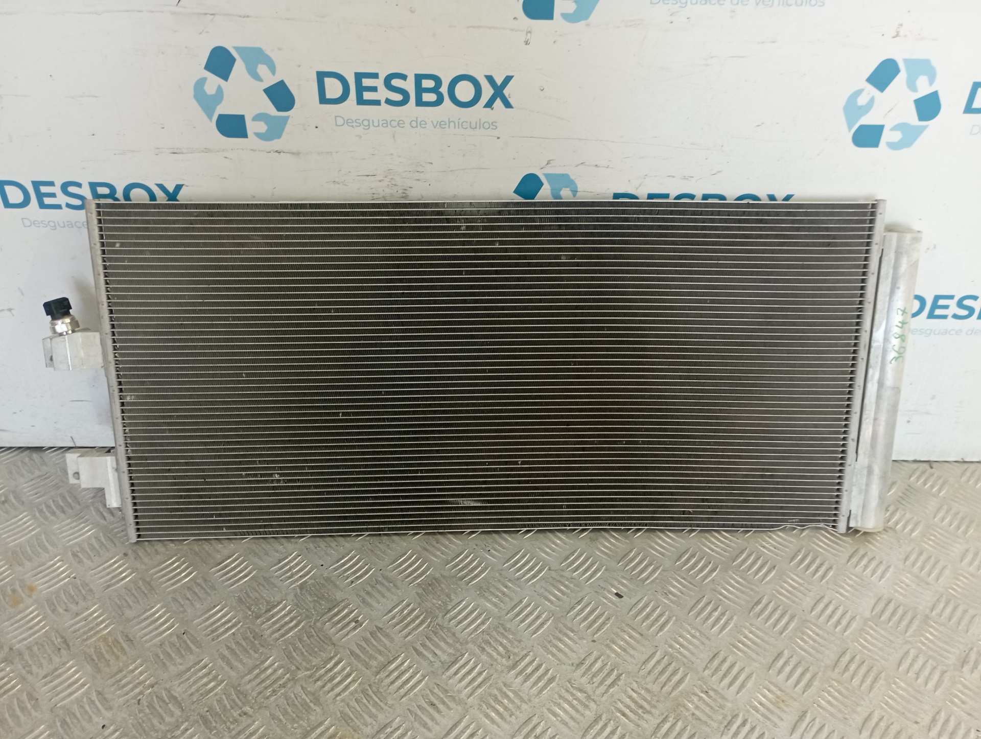 CONDENSADOR / RADIADOR  AIRE ACONDICIONADO VOLVO XC 40 - vista 3