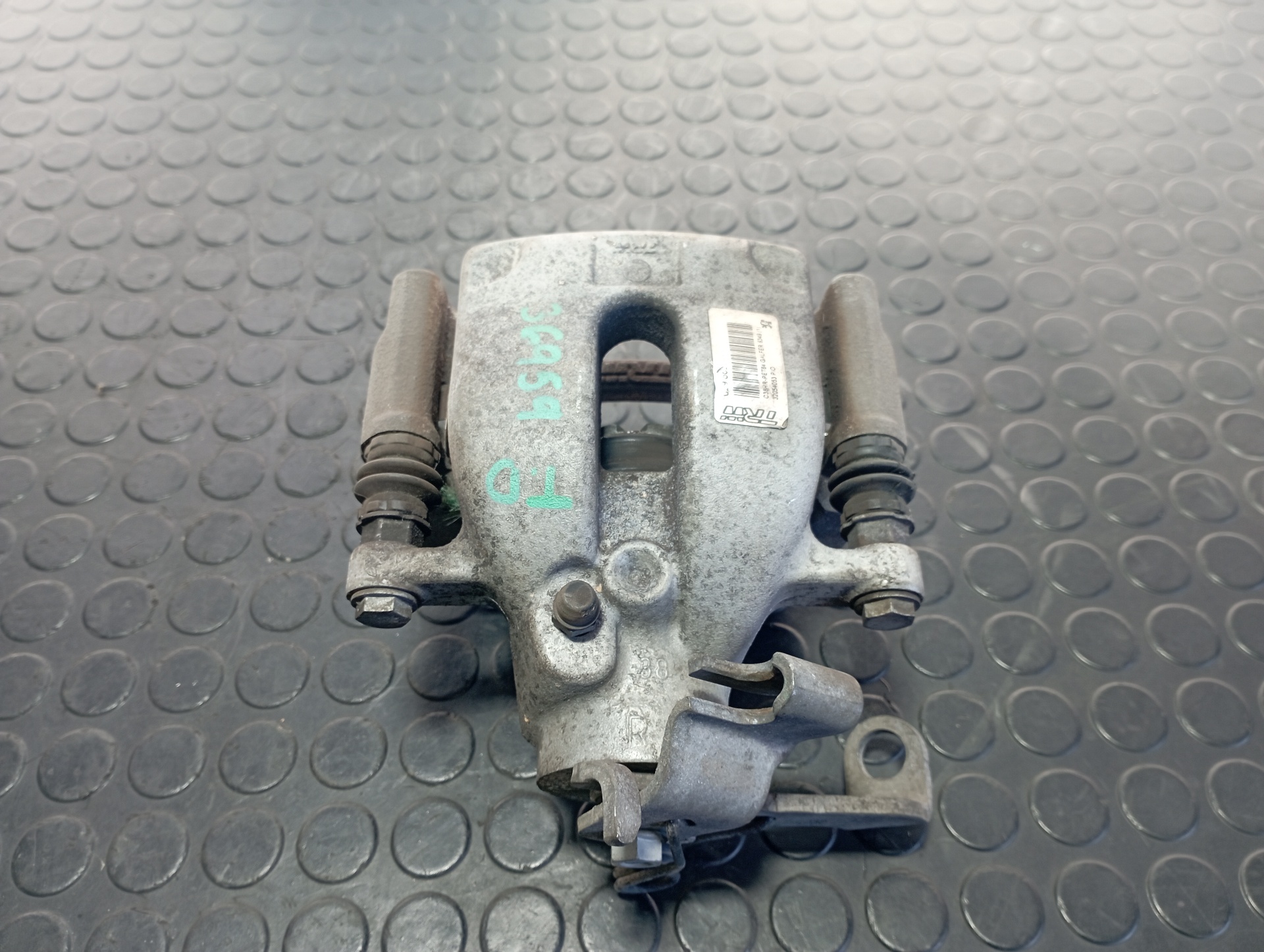 PINZA DE FRENO TRASERA DERECHA PEUGEOT 3008 - vista 2