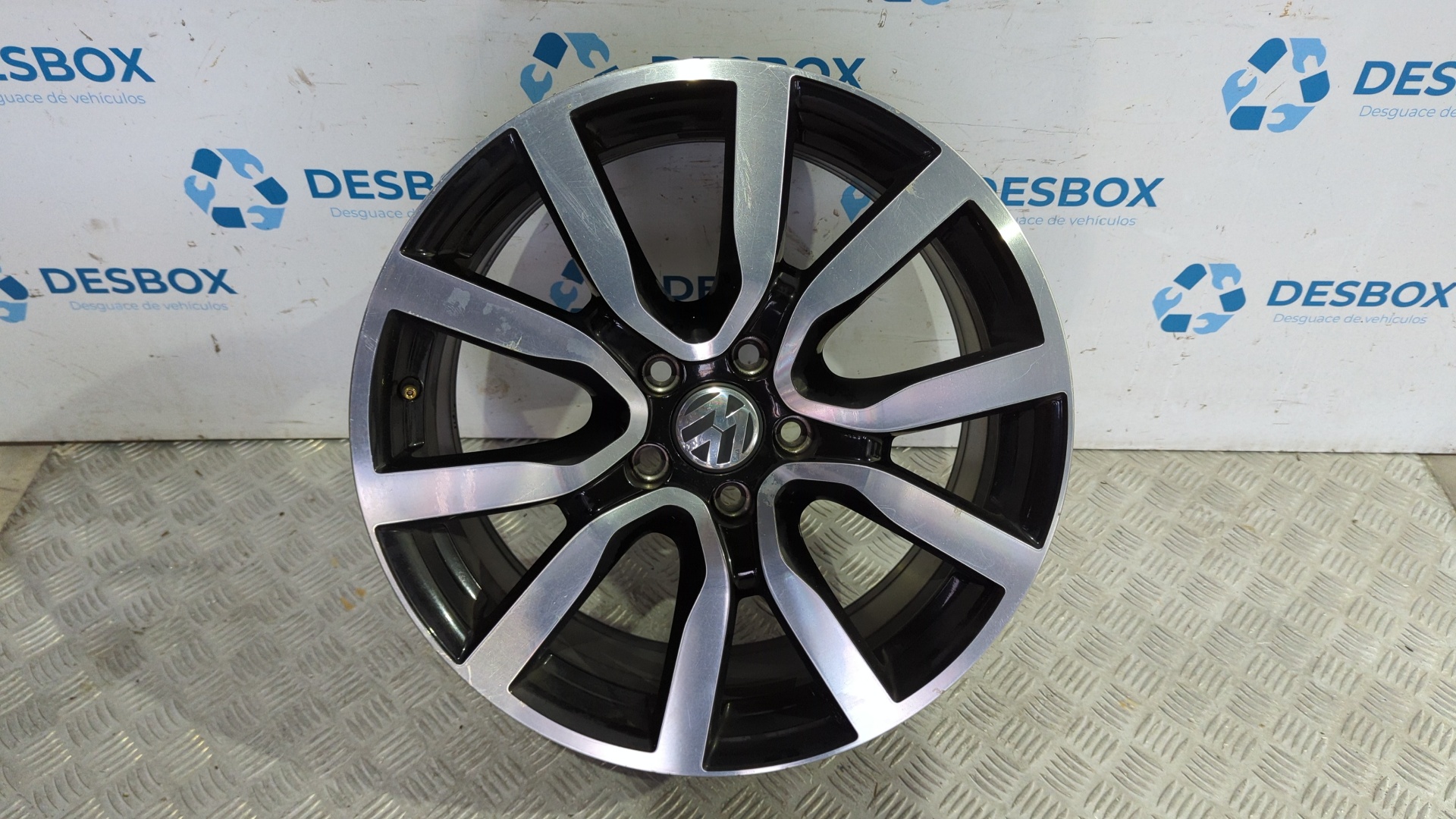 JUEGO LLANTAS VOLKSWAGEN GOLF VII LIM. (5G1) - vista 8