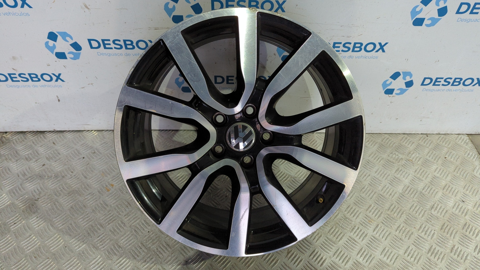 JUEGO LLANTAS VOLKSWAGEN GOLF VII LIM. (5G1) - vista 7