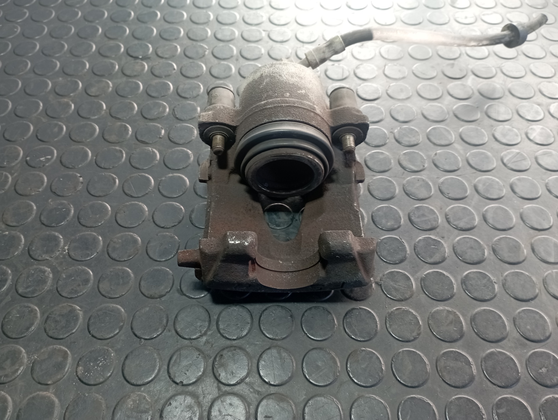 PINZA DE FRENO DELANTERA DERECHA VOLKSWAGEN BORA BERLINA (1J2) - vista 3