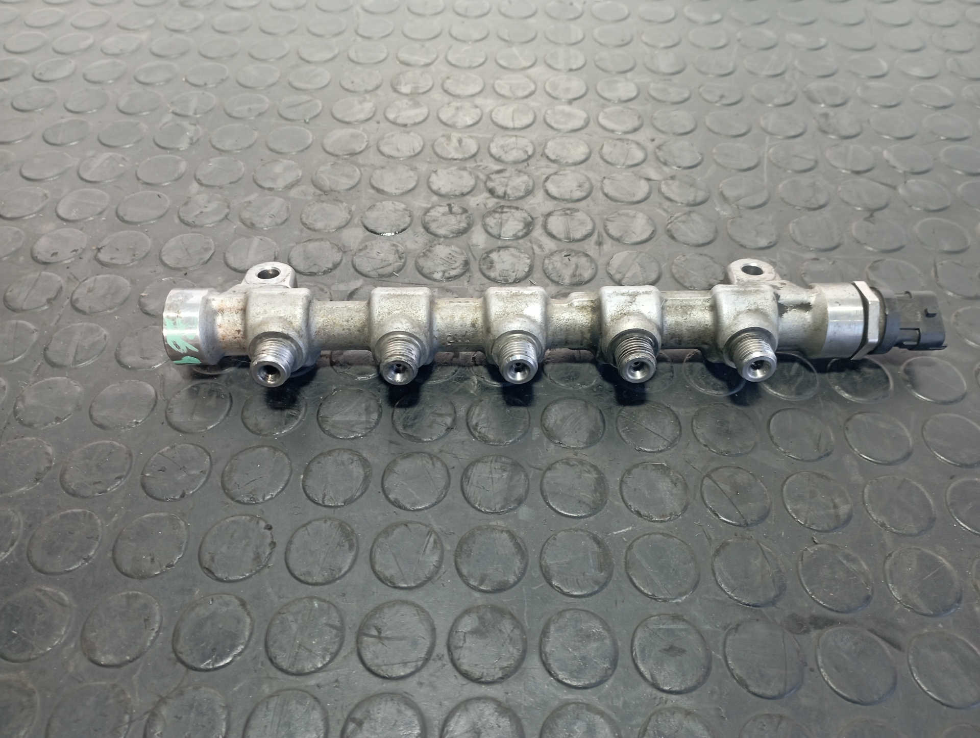 RAMPA INYECTORA HYUNDAI IX35 - vista 4