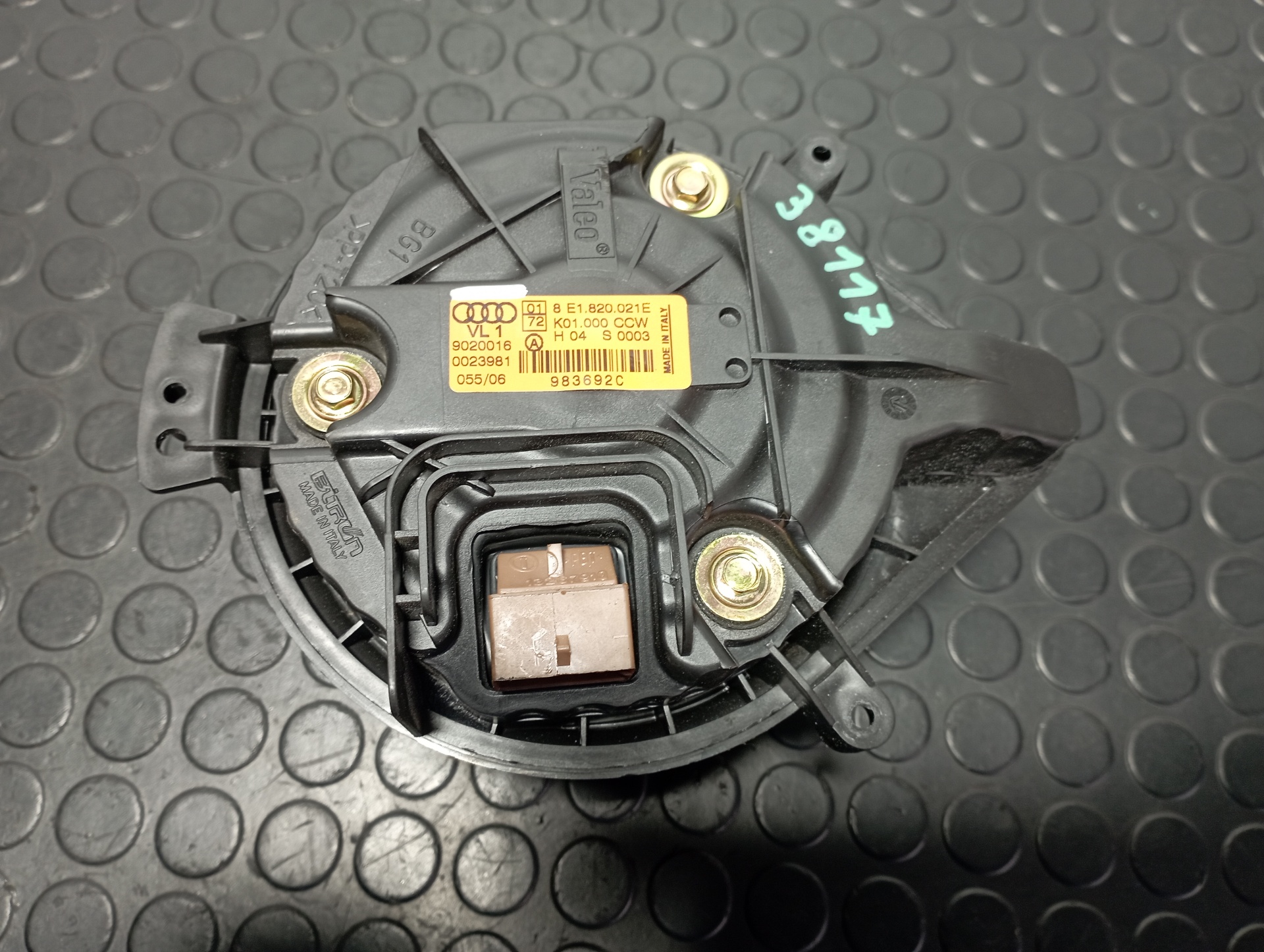 MOTOR CALEFACCION AUDI A4 BERLINA (8E) - vista 4