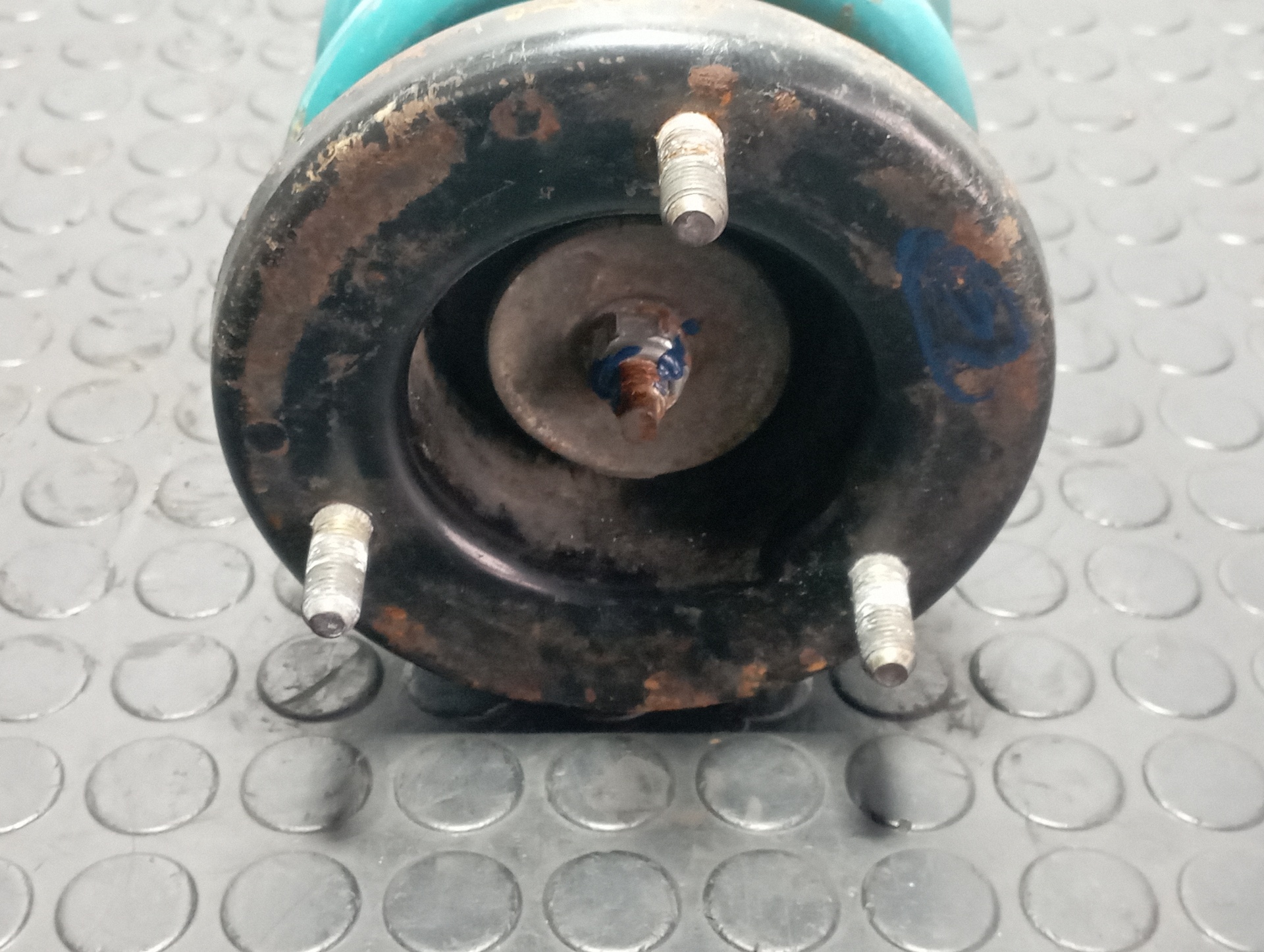 AMORTIGUADOR DELANTERO DERECHO MITSUBISHI MONTERO (V80/V90) - vista 3