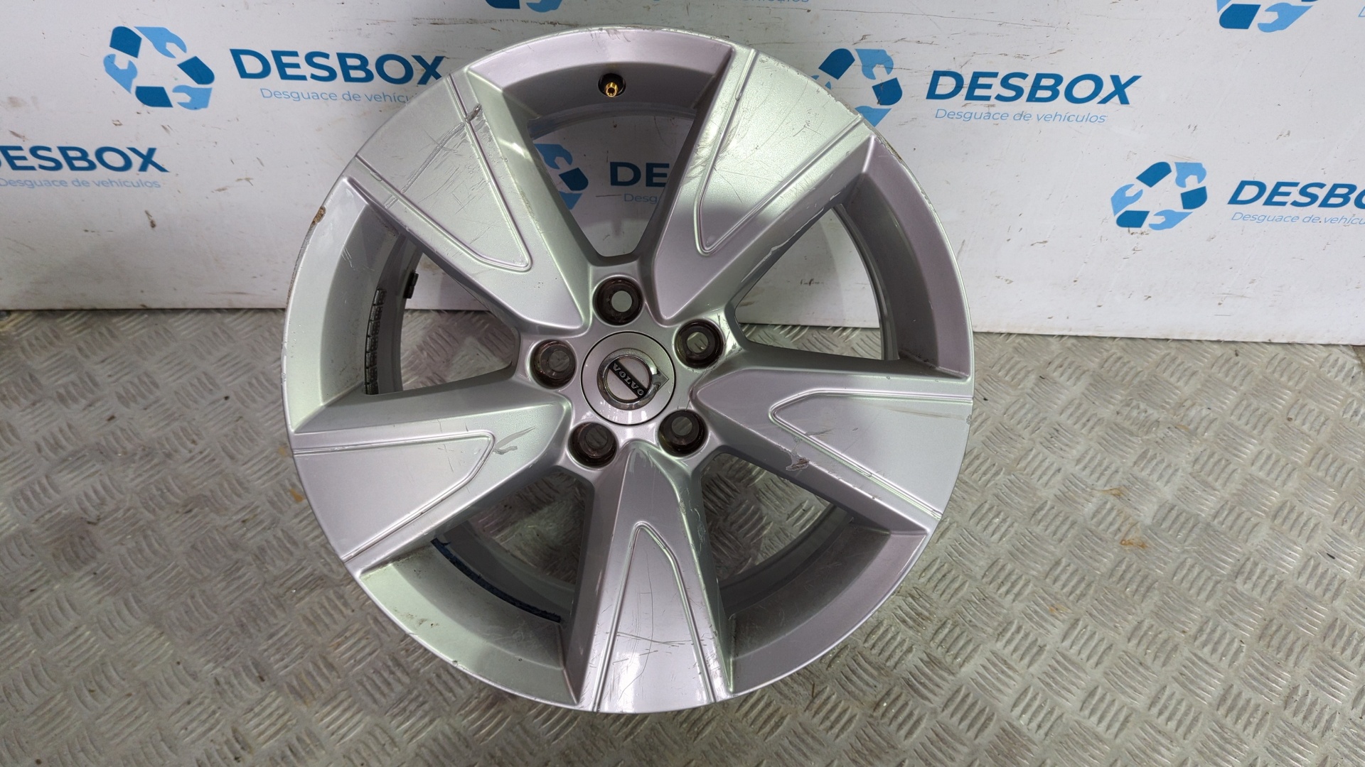 JUEGO LLANTAS VOLVO XC 40 - vista 10