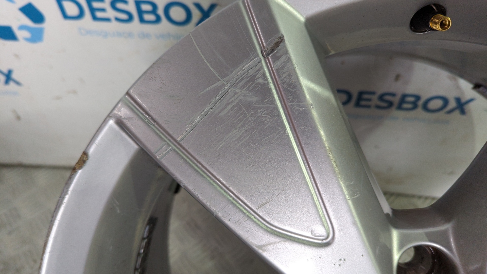 JUEGO LLANTAS VOLVO XC 40 - vista 7