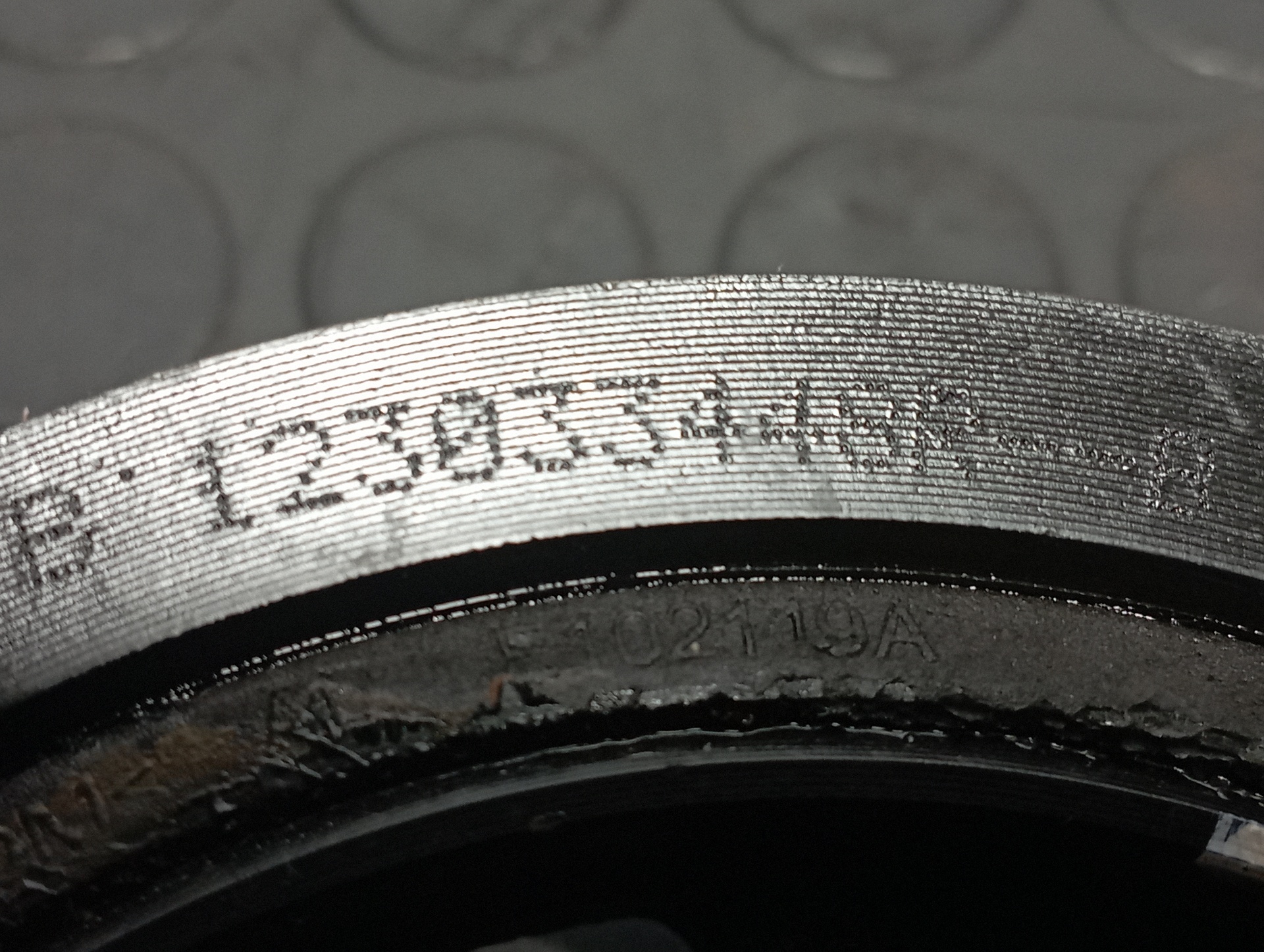 POLEA CIGUEÑAL RENAULT SCENIC III - vista 4