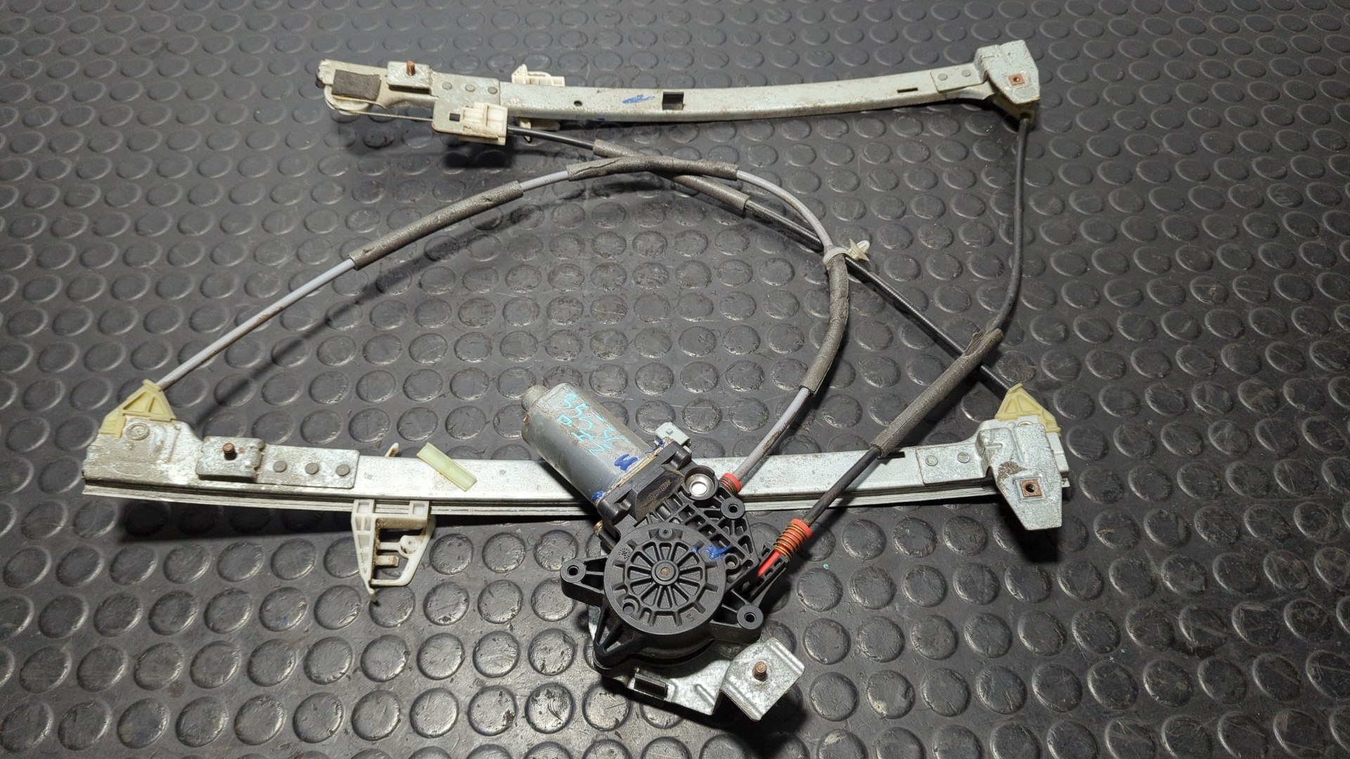 ELEVALUNAS DELANTERO IZQUIERDO CITROEN XSARA BERLINA