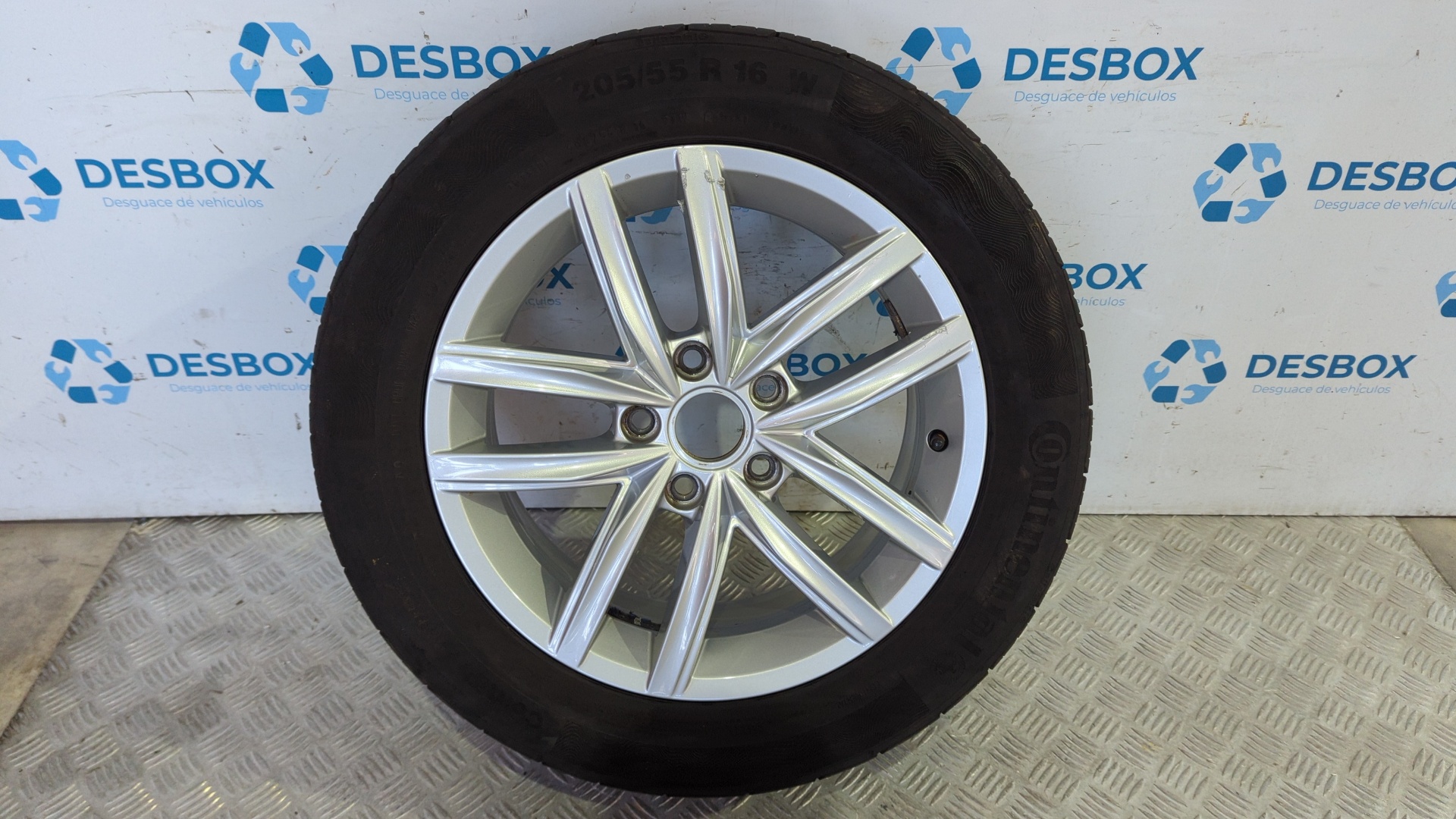 JUEGO LLANTAS VOLKSWAGEN GOLF VII LIM. - vista 4