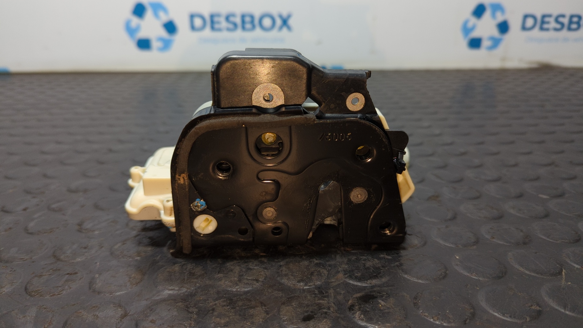 CERRADURA PUERTA DELANTERA DERECHA AUDI A4 BERLINA (8E) - vista 2