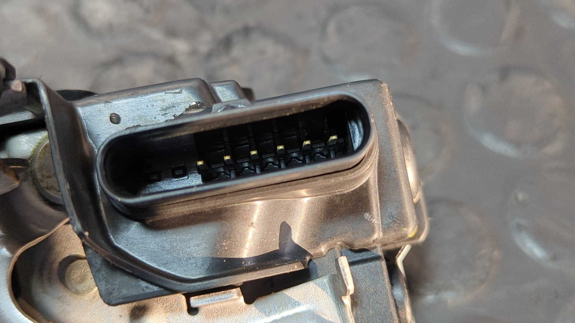 CERRADURA PUERTA DELANTERA IZQUIERDA VOLVO XC 40 - vista 3