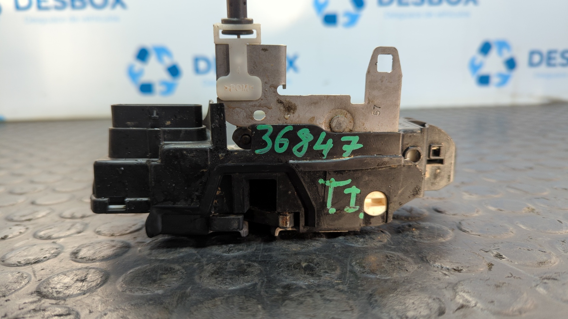 CERRADURA PUERTA TRASERA IZQUIERDA VOLVO XC 40 - vista 4